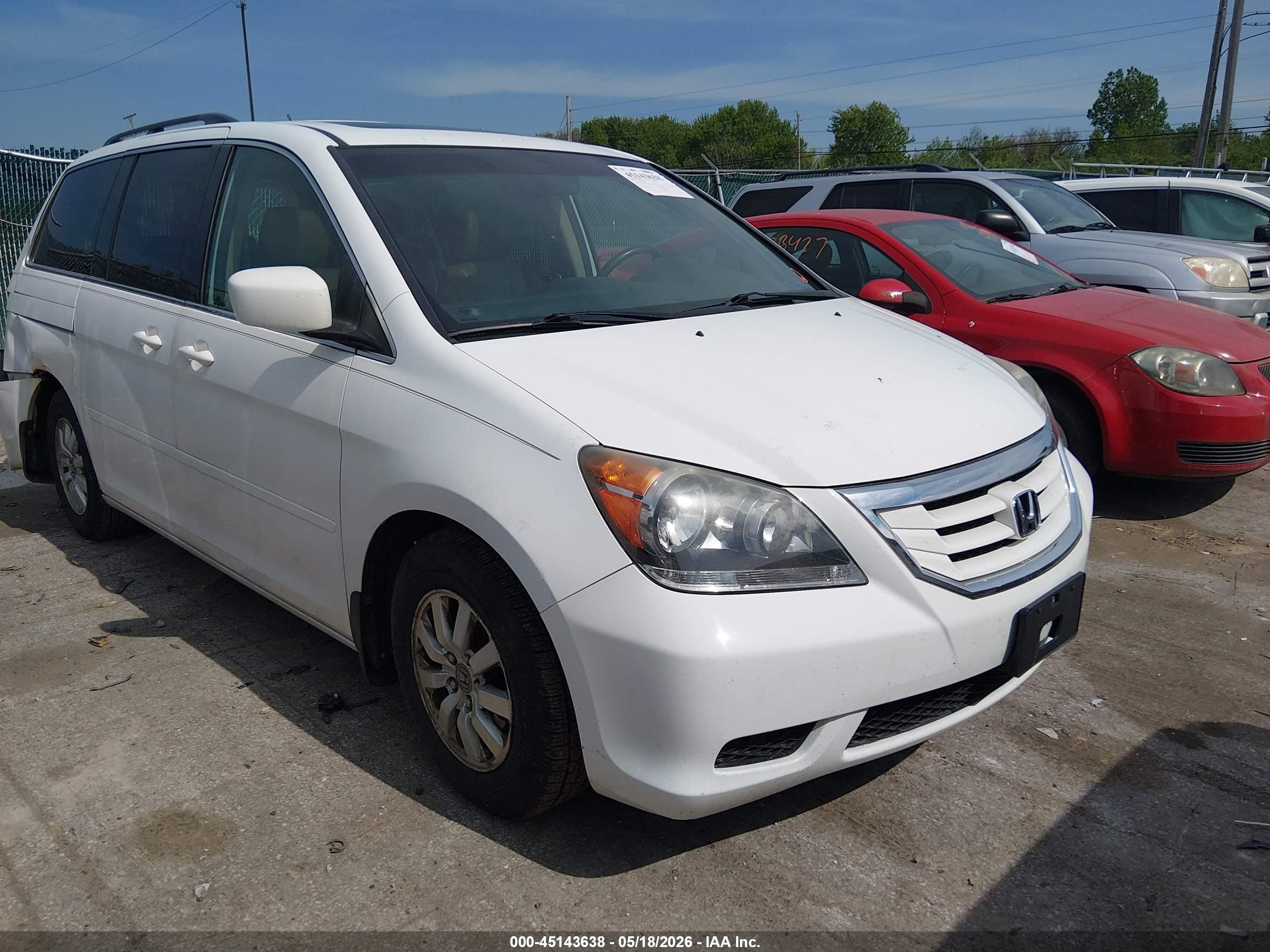 2008 Honda Odyssey Exl White vin: 5FNRL38748B404370