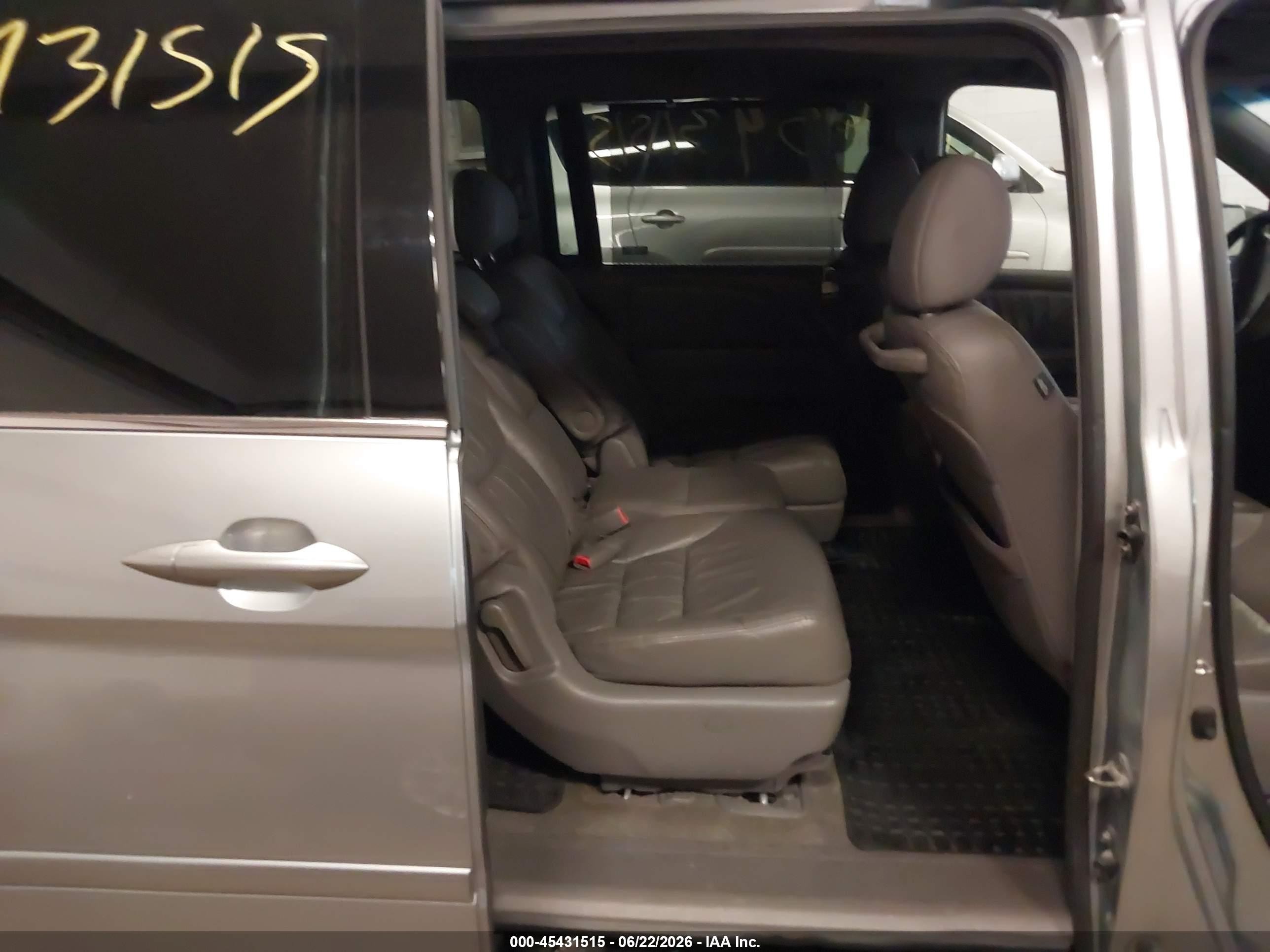 2009 Honda Odyssey Ex-l Silver vin: 5FNRL38749B014841