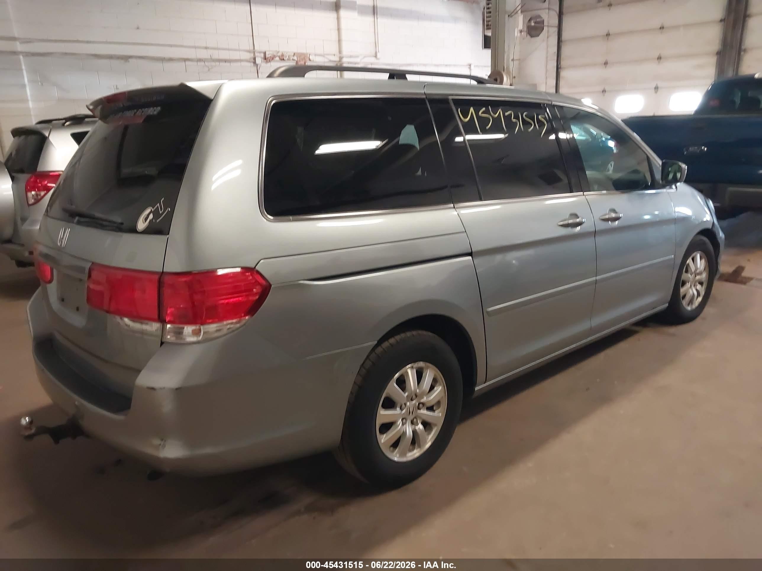 2009 Honda Odyssey Ex-l Silver vin: 5FNRL38749B014841