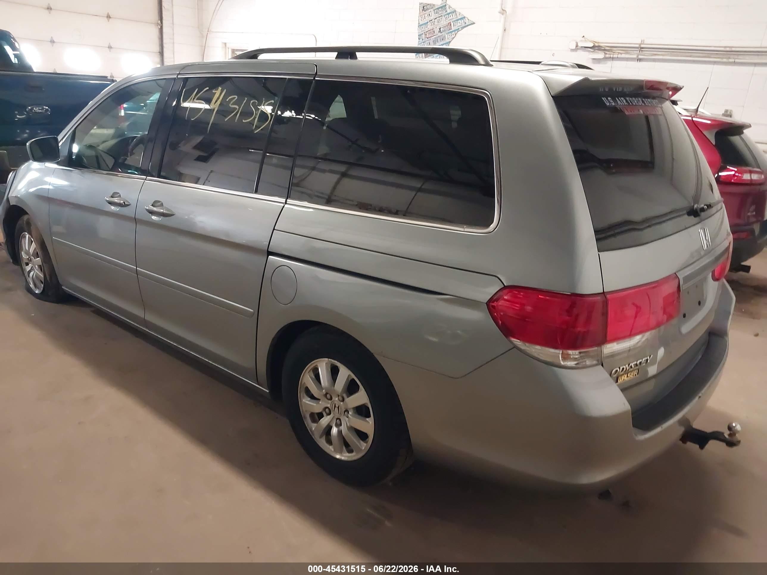 2009 Honda Odyssey Ex-l Silver vin: 5FNRL38749B014841