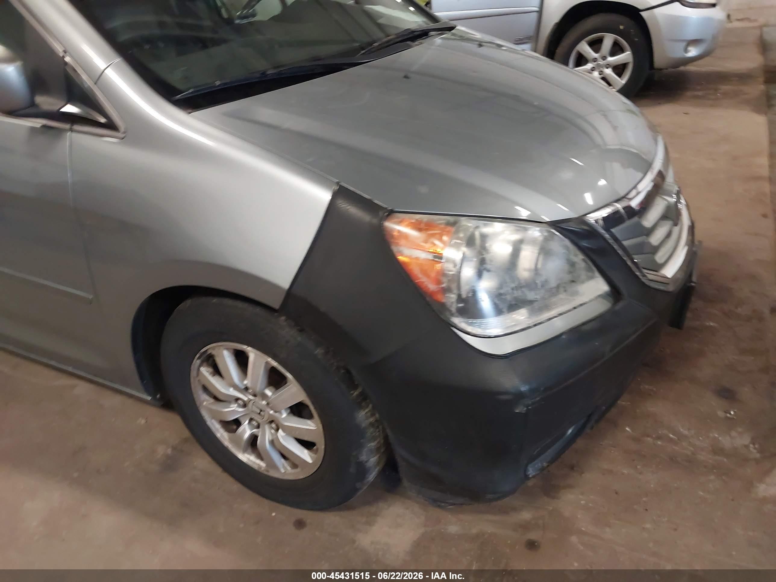 2009 Honda Odyssey Ex-l Silver vin: 5FNRL38749B014841
