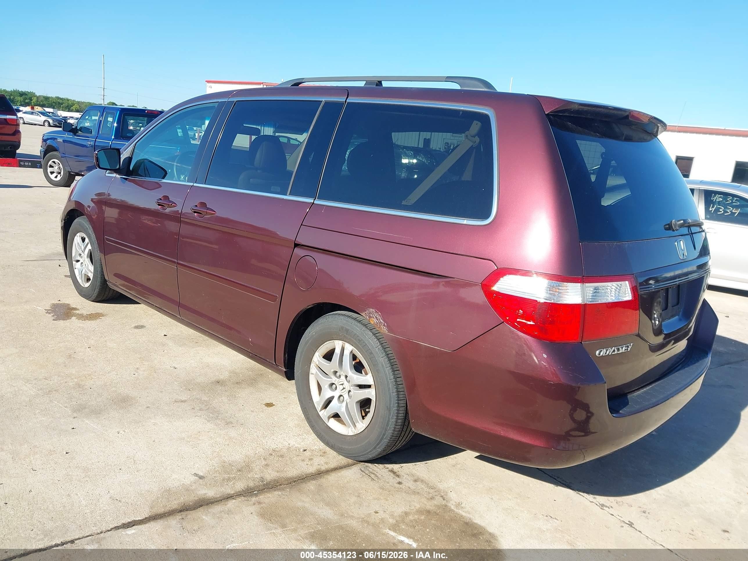 2007 Honda Odyssey Ex-l Red vin: 5FNRL38757B442012