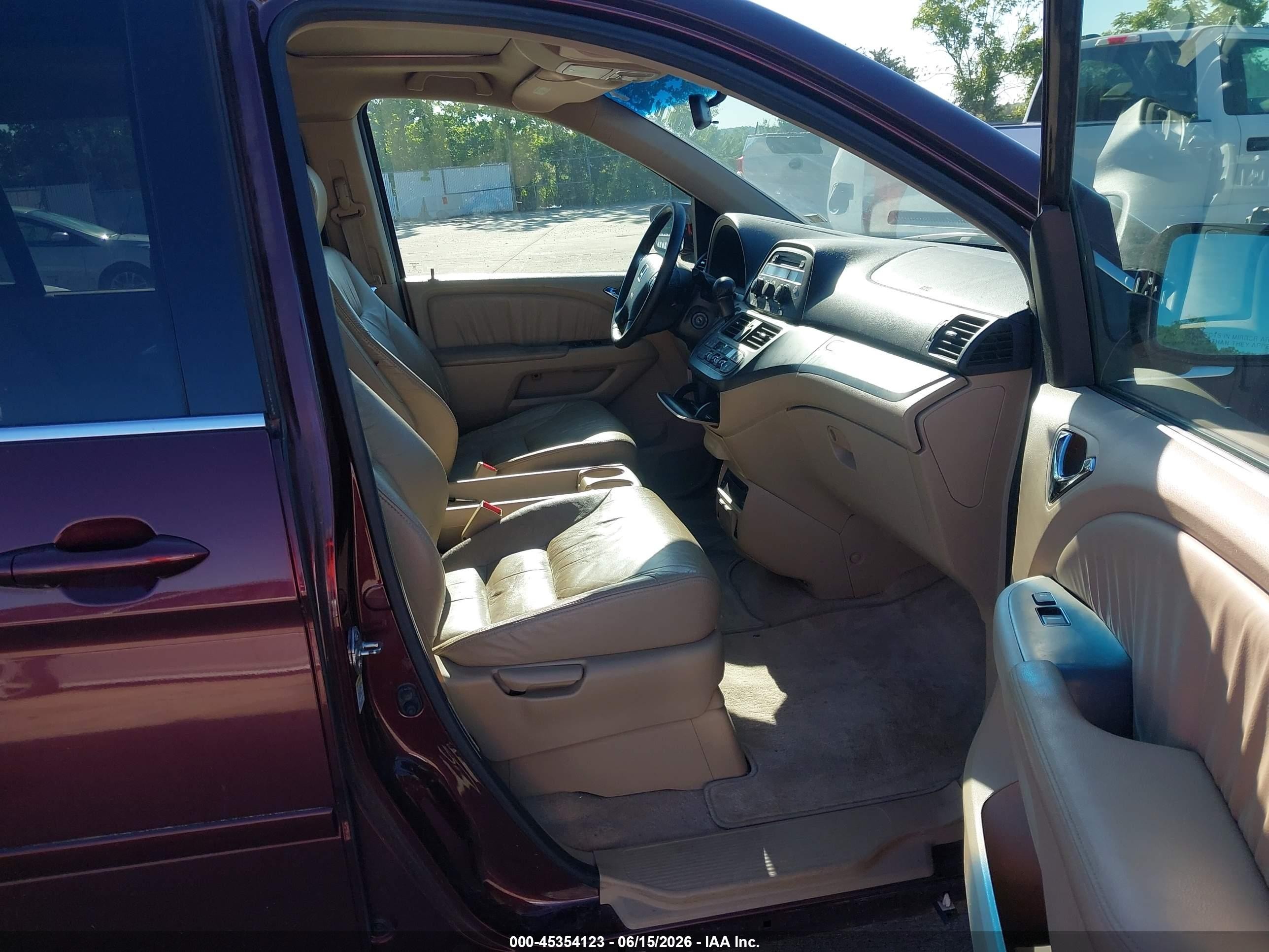 2007 Honda Odyssey Ex-l Red vin: 5FNRL38757B442012