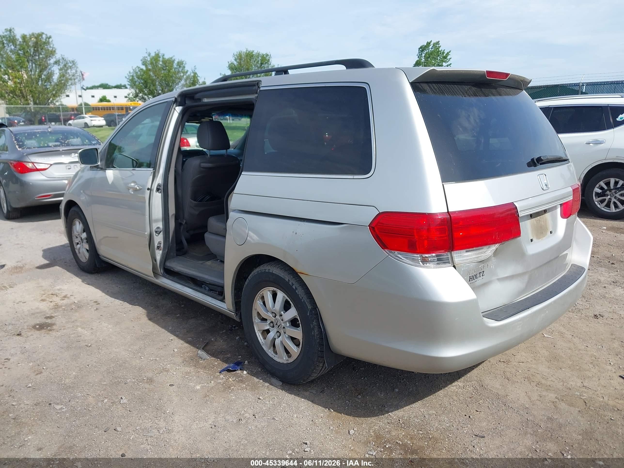 2008 Honda Odyssey Ex-l Silver vin: 5FNRL38758B034322