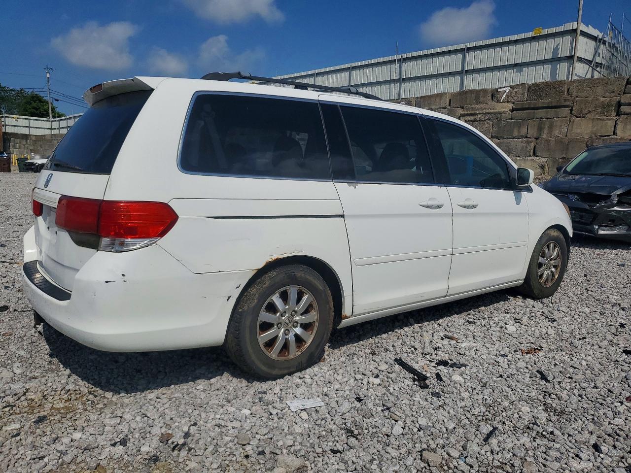 2009 Honda Odyssey Exl White vin: 5FNRL38759B408204