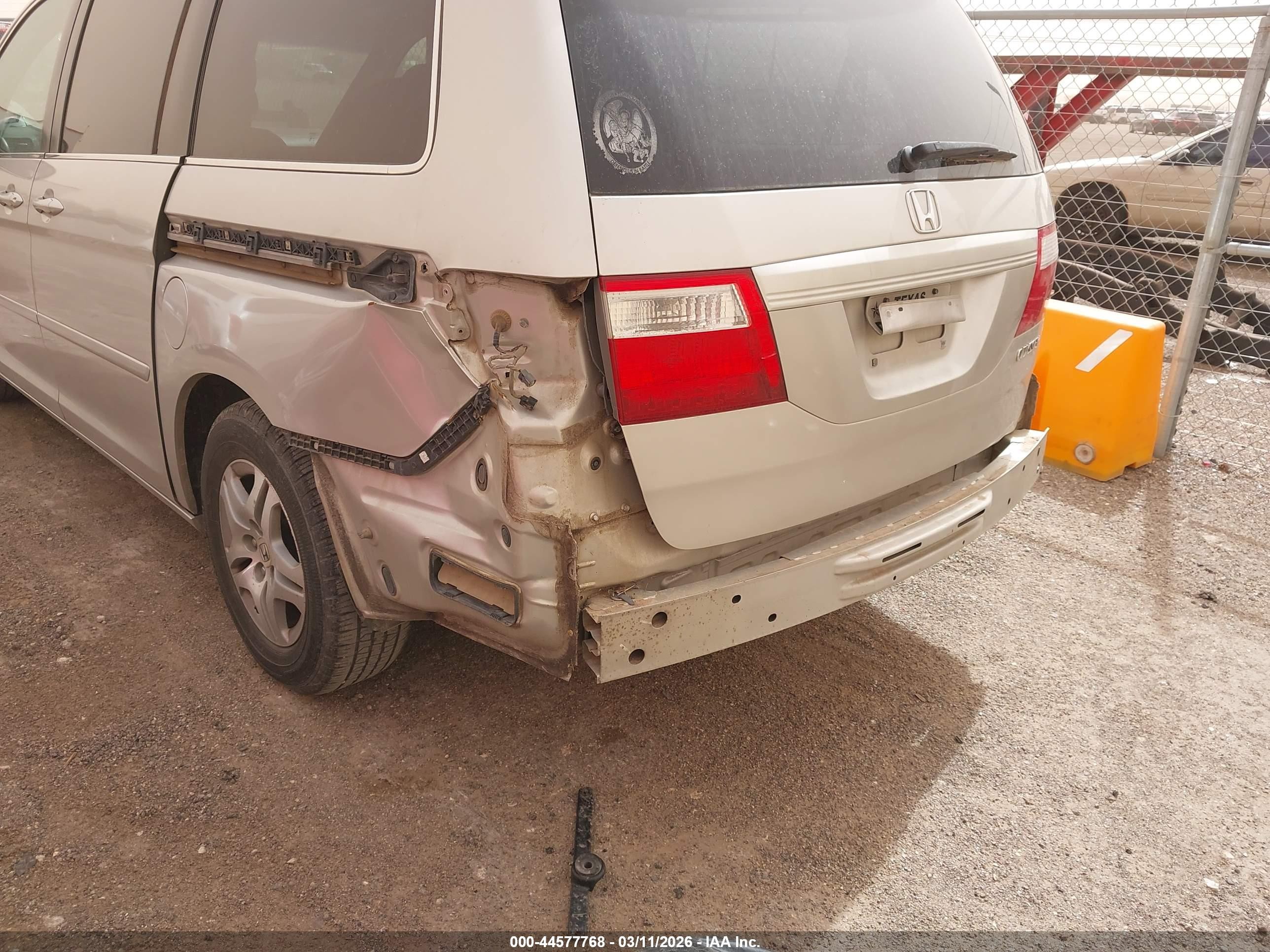 2005 Honda Odyssey Ex-l Gold vin: 5FNRL38765B112473