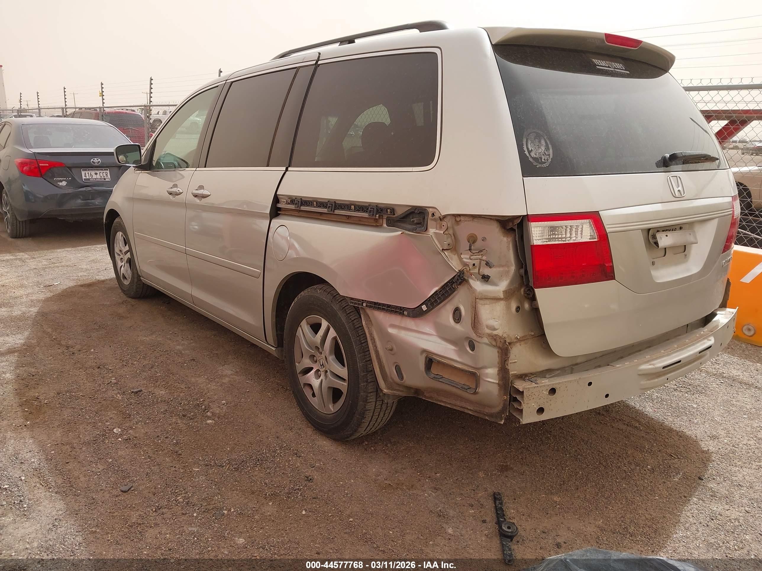 2005 Honda Odyssey Ex-l Gold vin: 5FNRL38765B112473