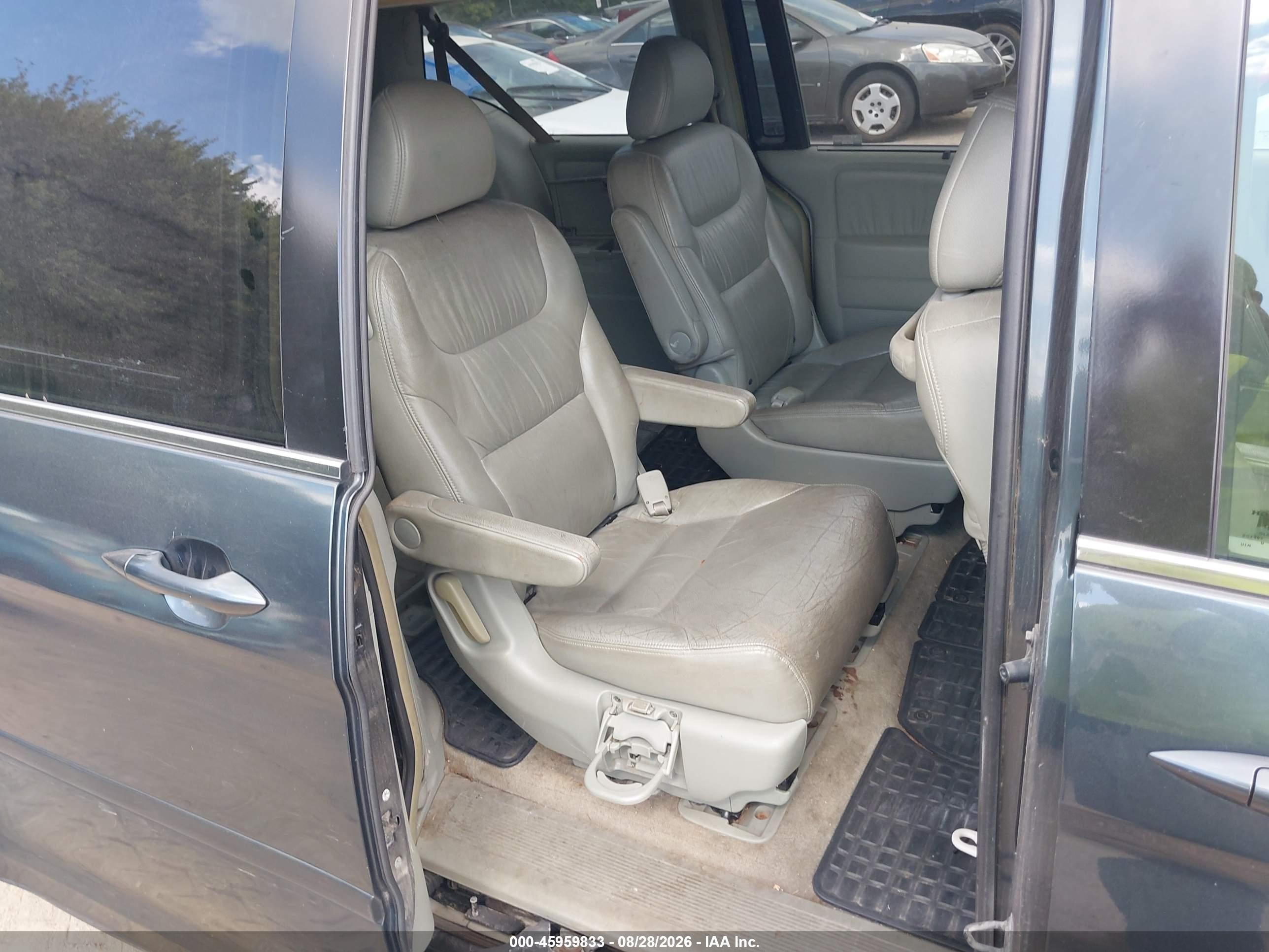 2005 Honda Odyssey Ex-l Gray vin: 5FNRL38765B134571