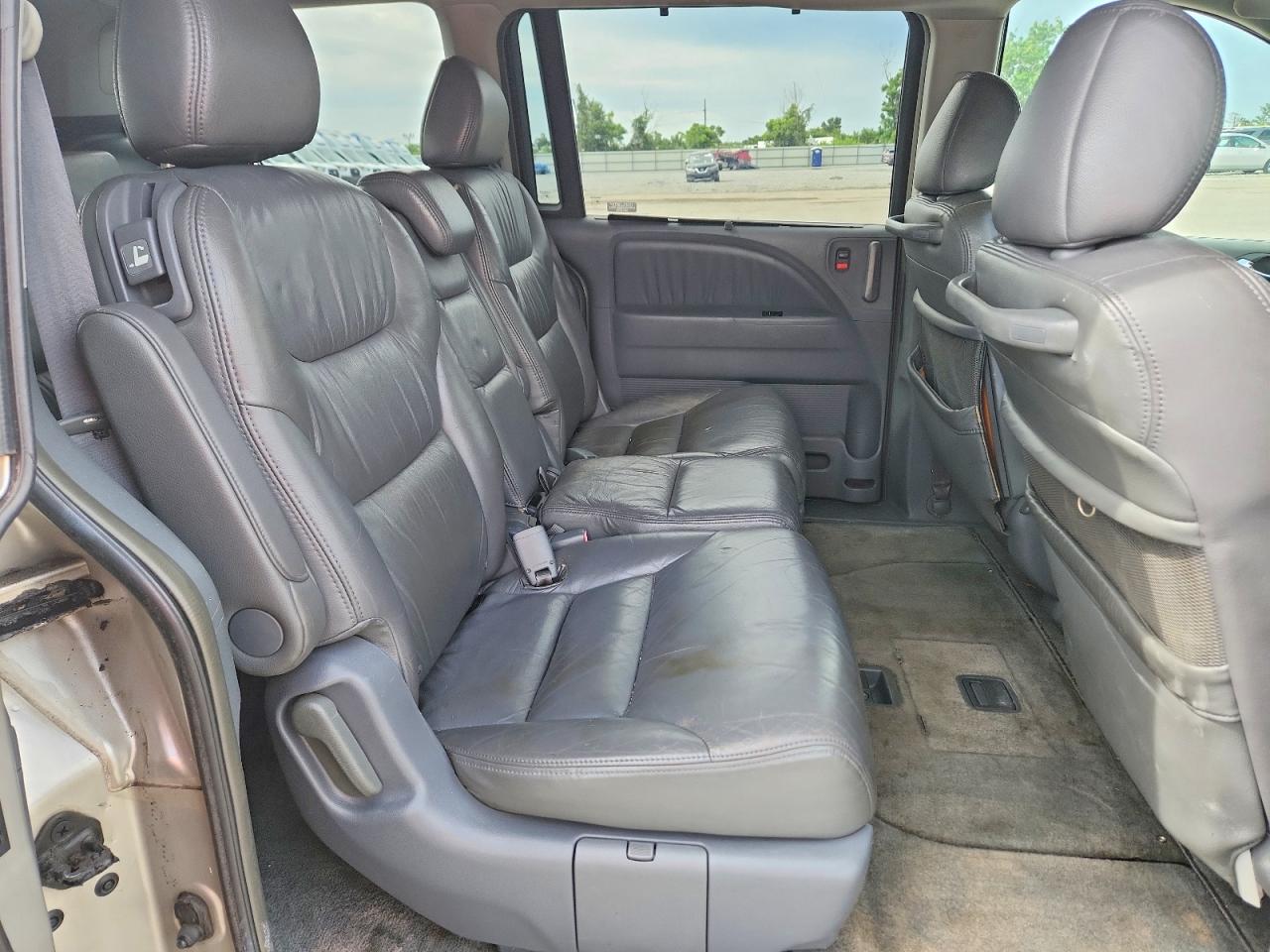 2006 Honda Odyssey Exl Silver vin: 5FNRL38766B005389