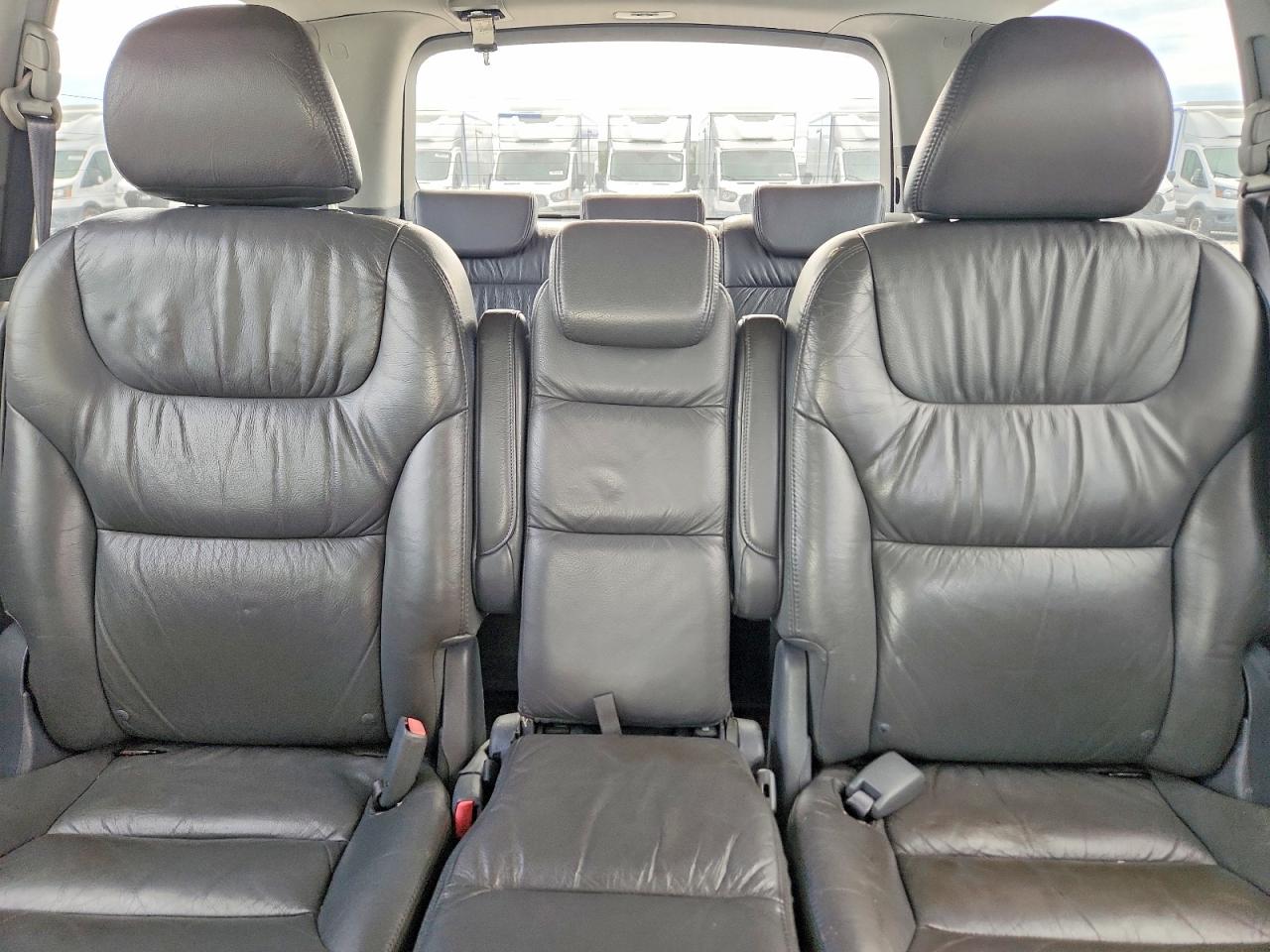 2006 Honda Odyssey Exl Silver vin: 5FNRL38766B005389