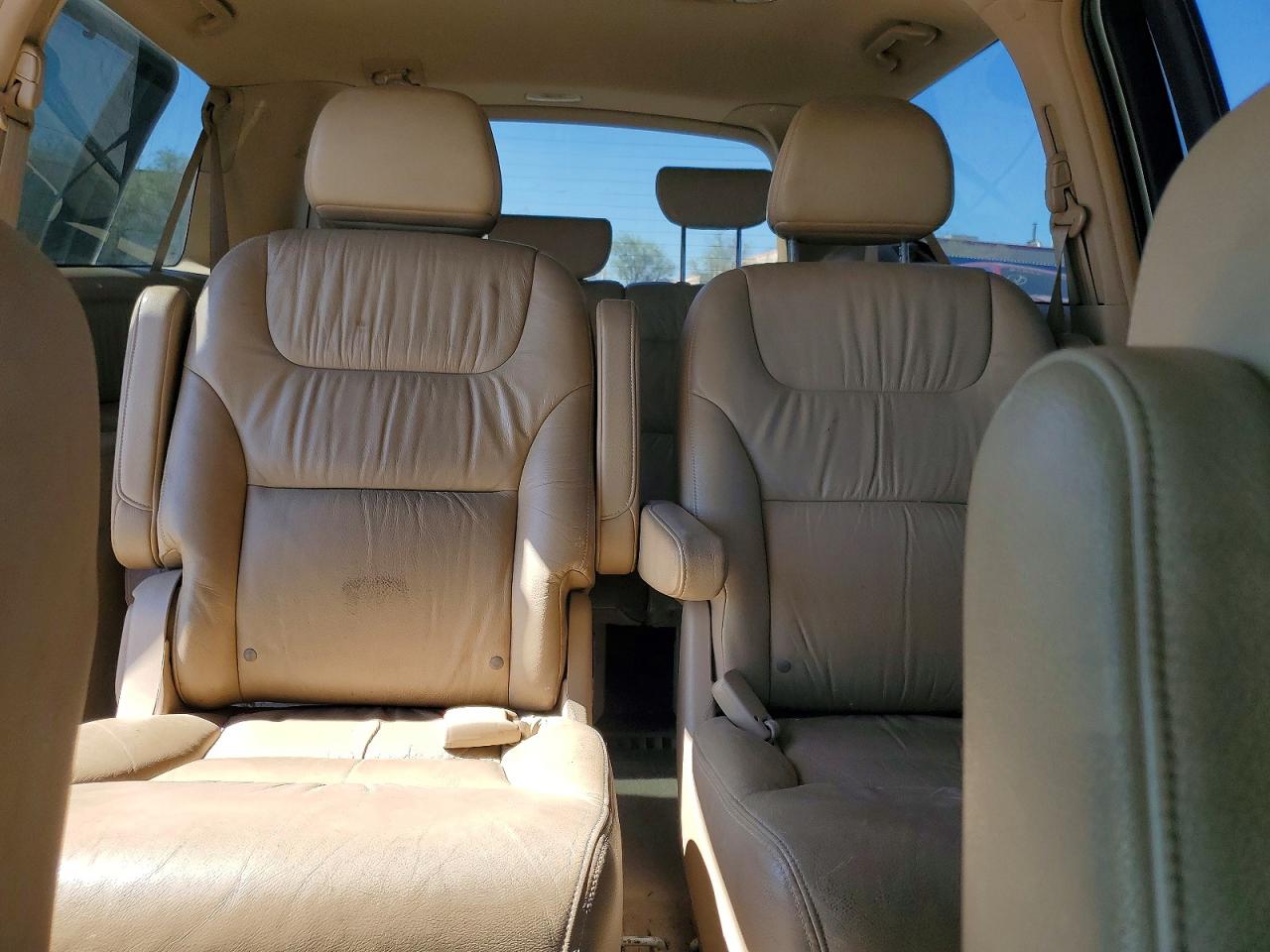 2006 Honda Odyssey Exl White vin: 5FNRL38766B039655