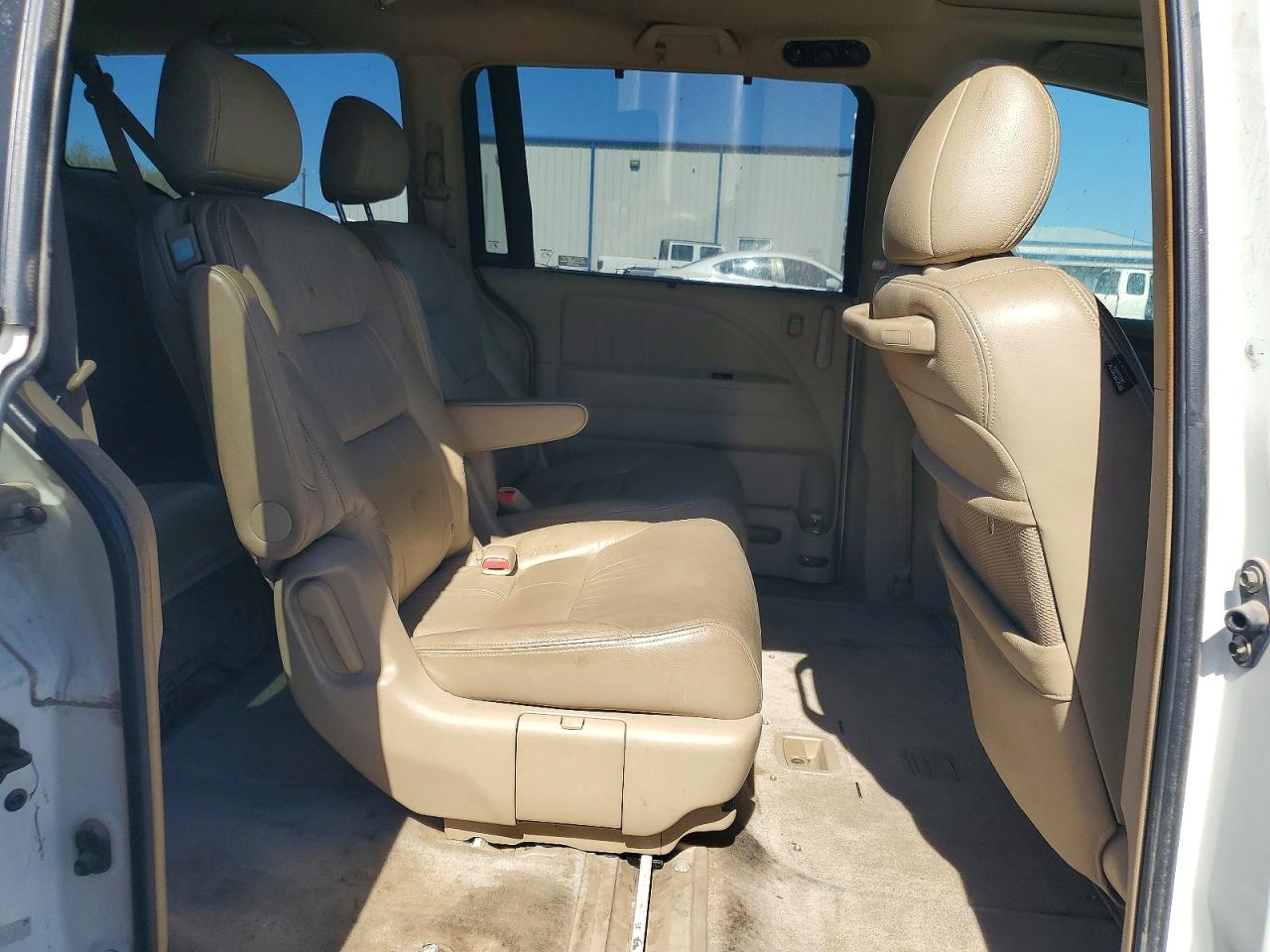 2006 Honda Odyssey Exl White vin: 5FNRL38766B039655