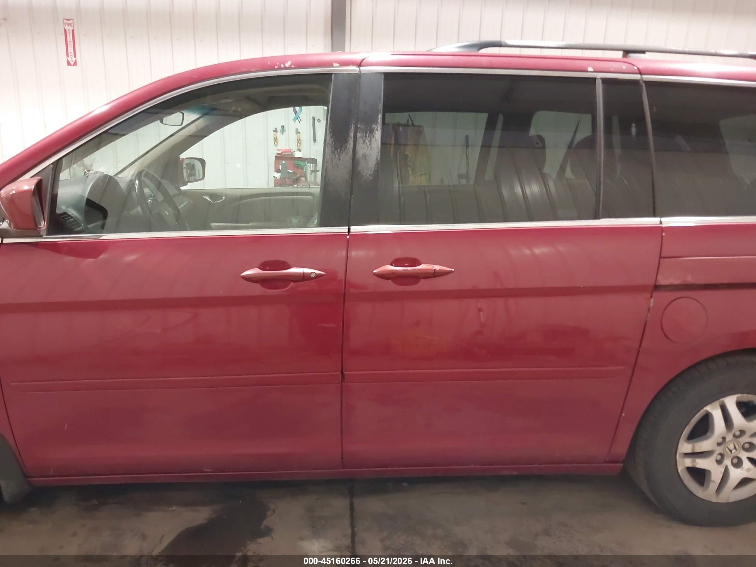 2006 Honda Odyssey Ex-l Red vin: 5FNRL38766B059128