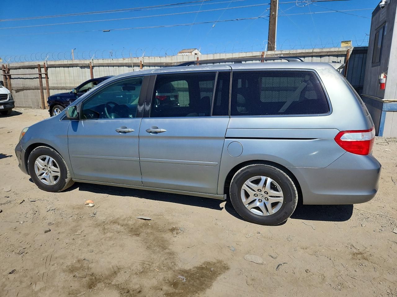 2006 Honda Odyssey Exl Серый vin: 5FNRL38766B128920