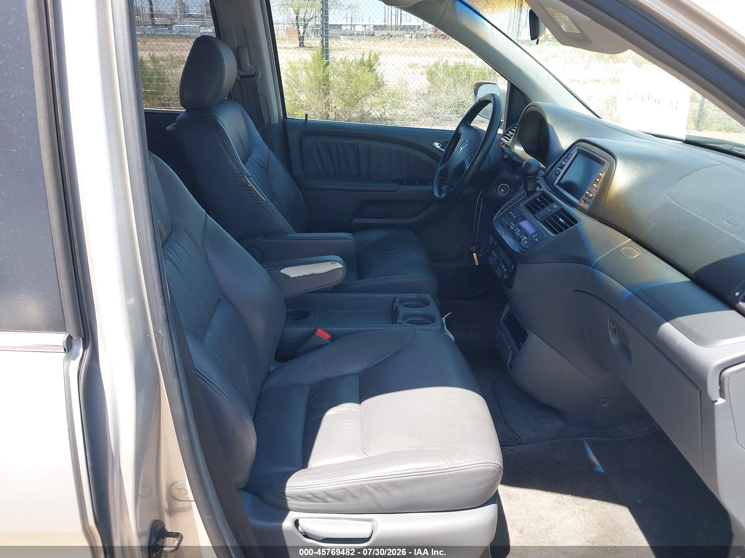 2006 Honda Odyssey Exl Silver vin: 5FNRL38766B458489