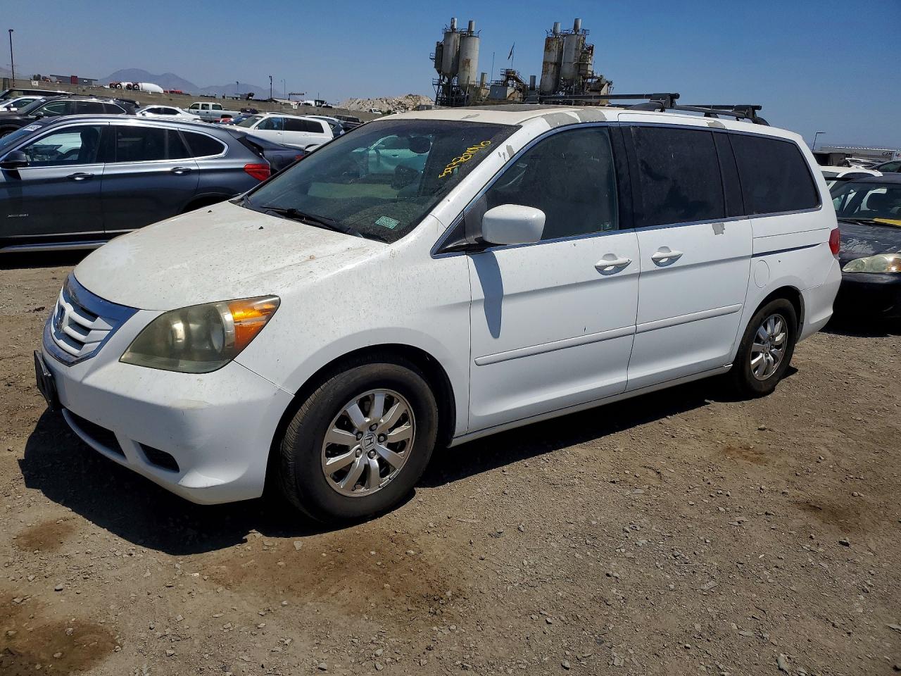 2009 Honda Odyssey Exl White vin: 5FNRL38769B001637