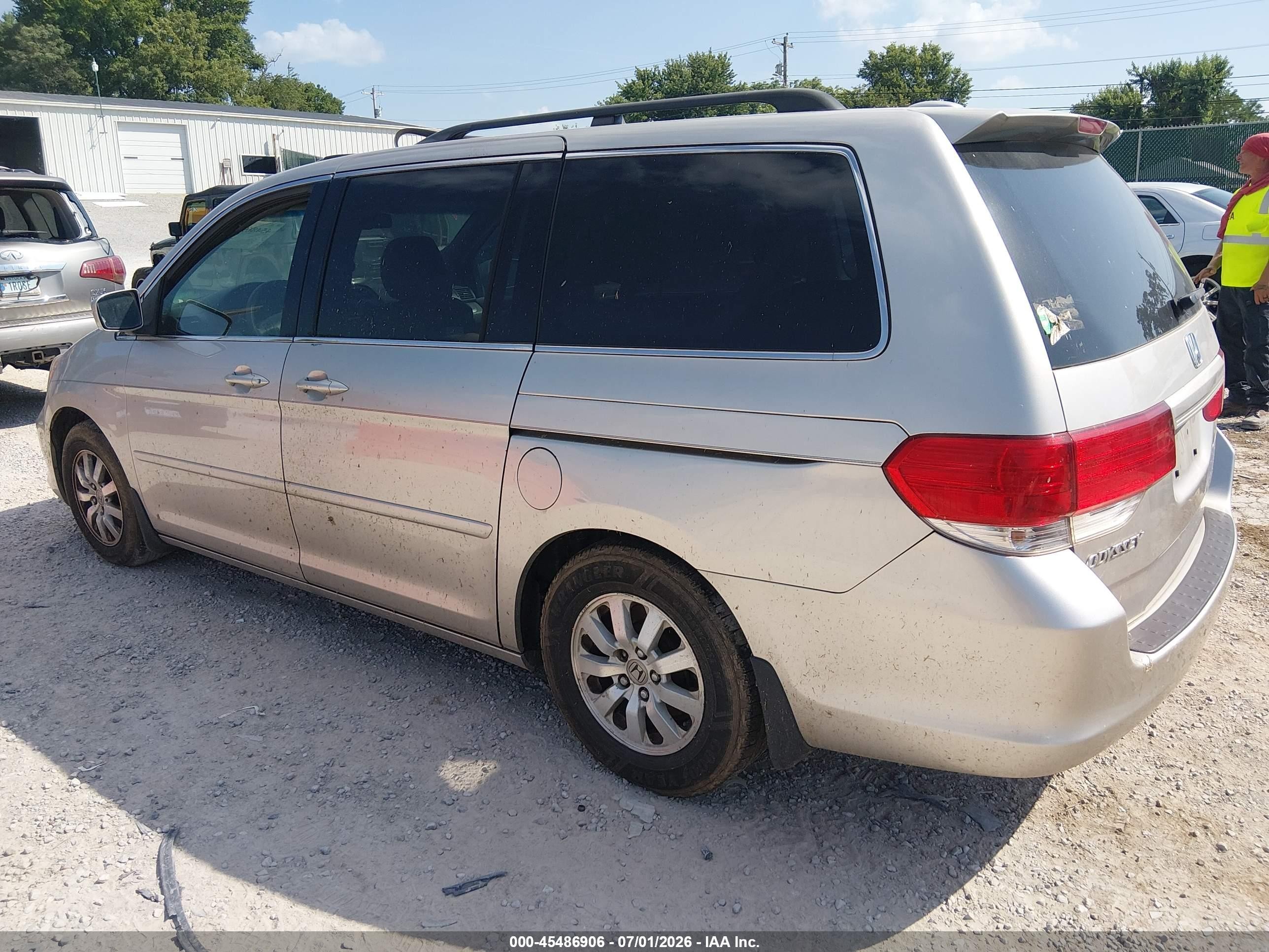 2008 Honda Odyssey Ex-l Серебряный vin: 5FNRL38778B008689
