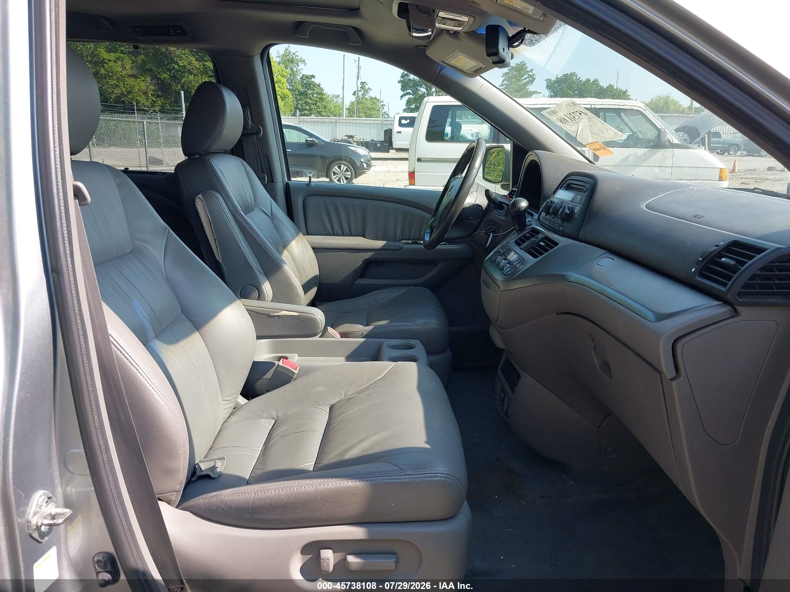 2008 Honda Odyssey Ex-l Silver vin: 5FNRL38778B021331