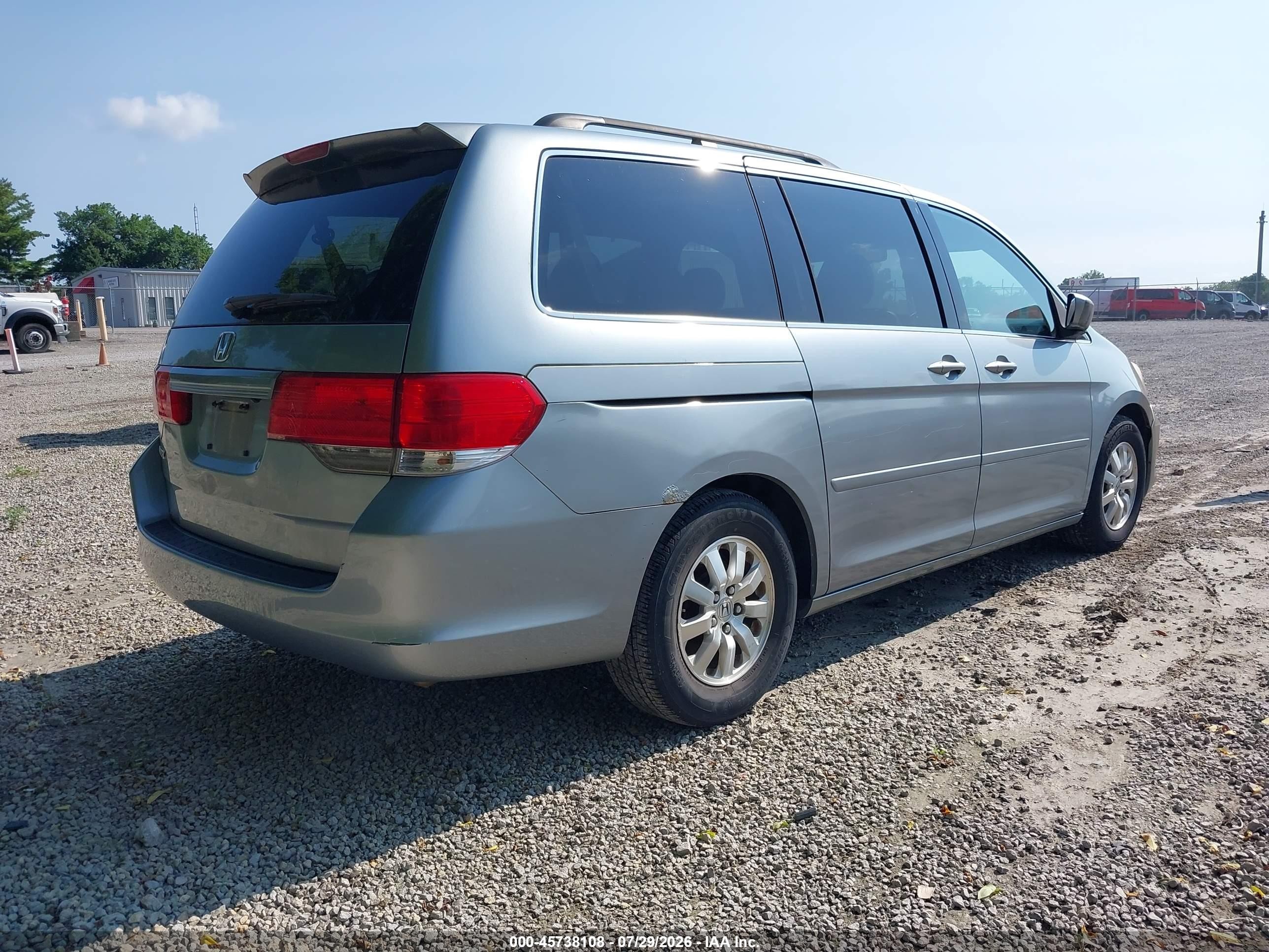 2008 Honda Odyssey Ex-l Silver vin: 5FNRL38778B021331