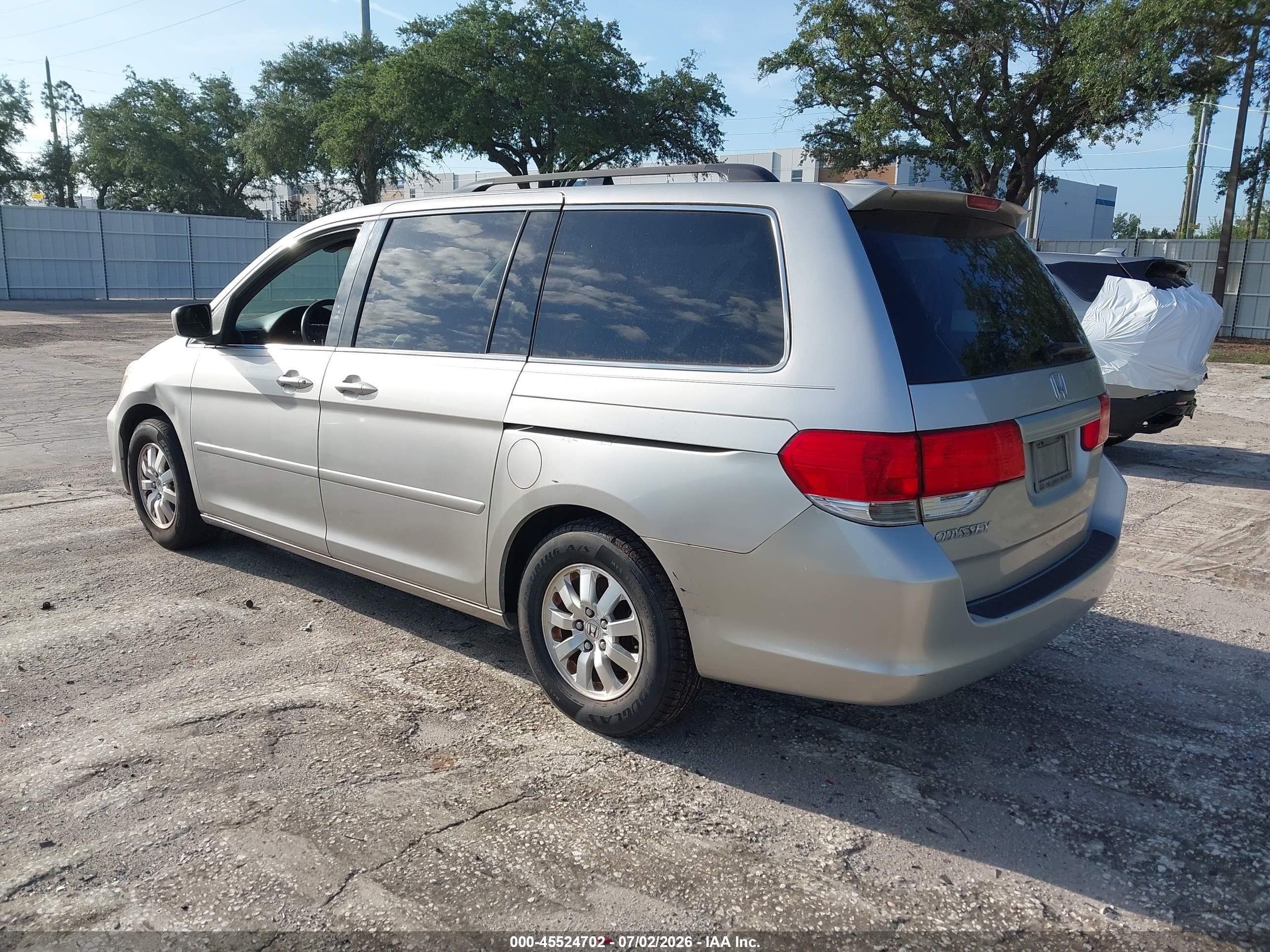 2008 Honda Odyssey Ex-l Silver vin: 5FNRL38778B111756
