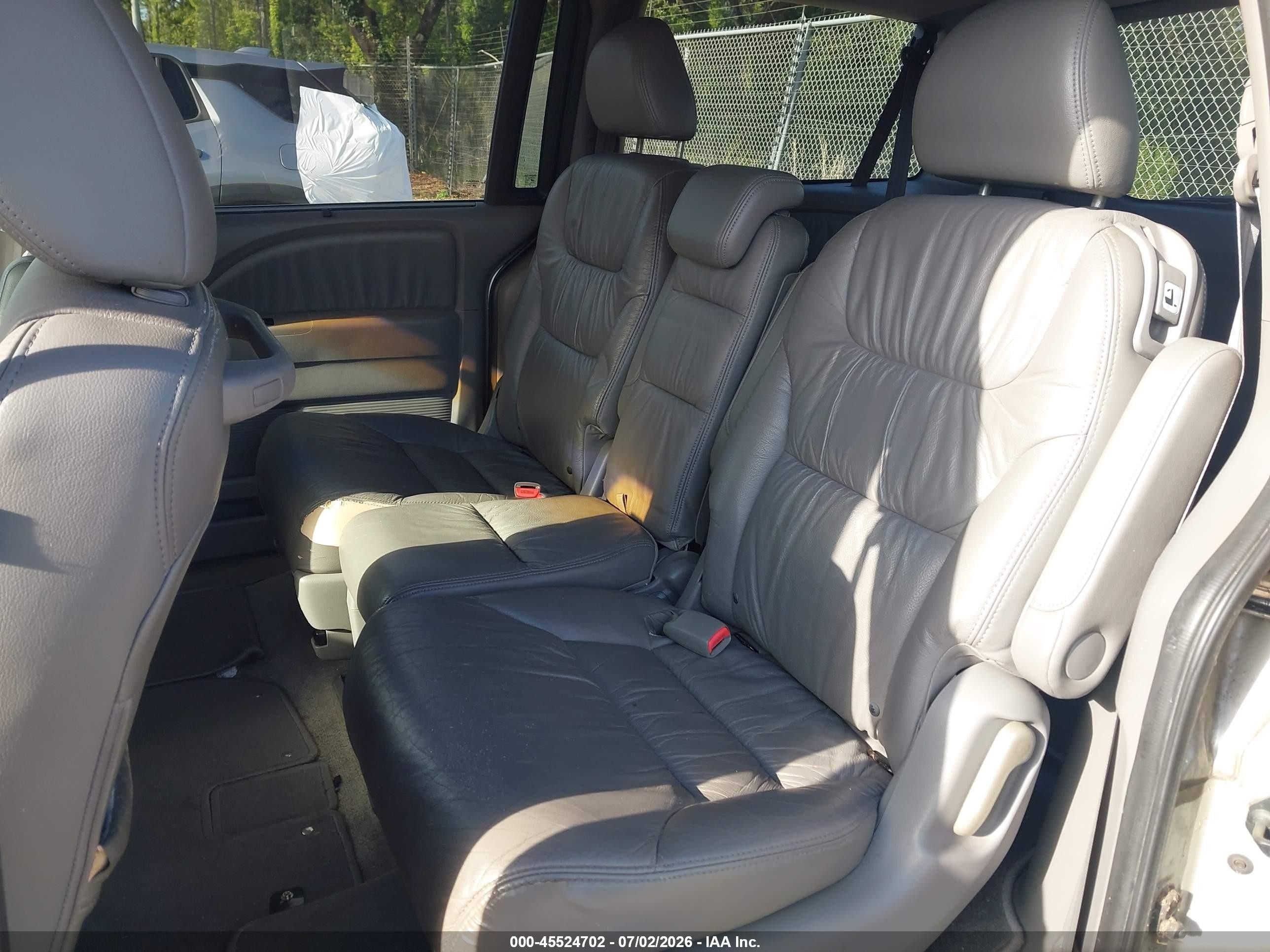 2008 Honda Odyssey Ex-l Silver vin: 5FNRL38778B111756
