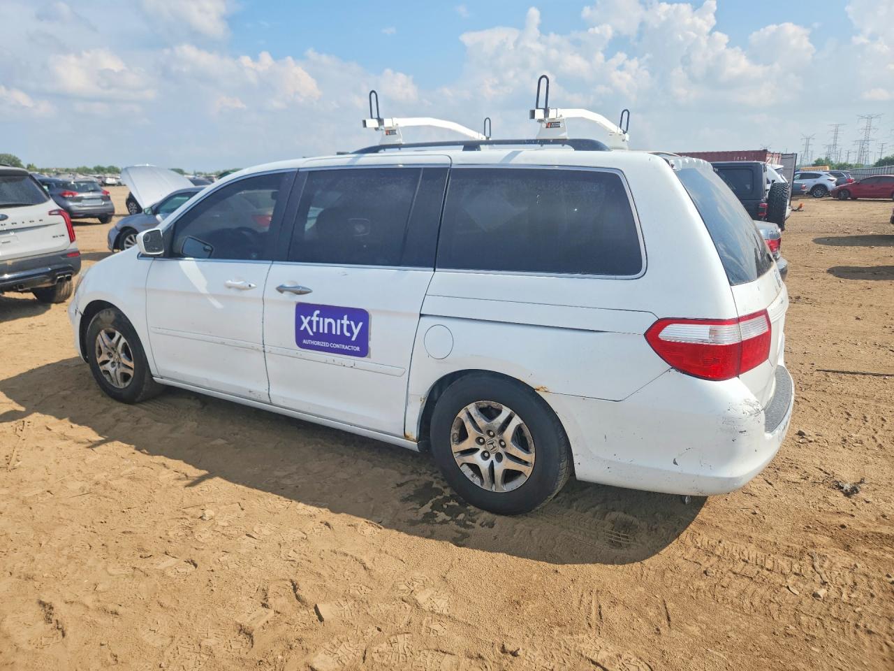 2005 Honda Odyssey Exl White vin: 5FNRL38785B053975