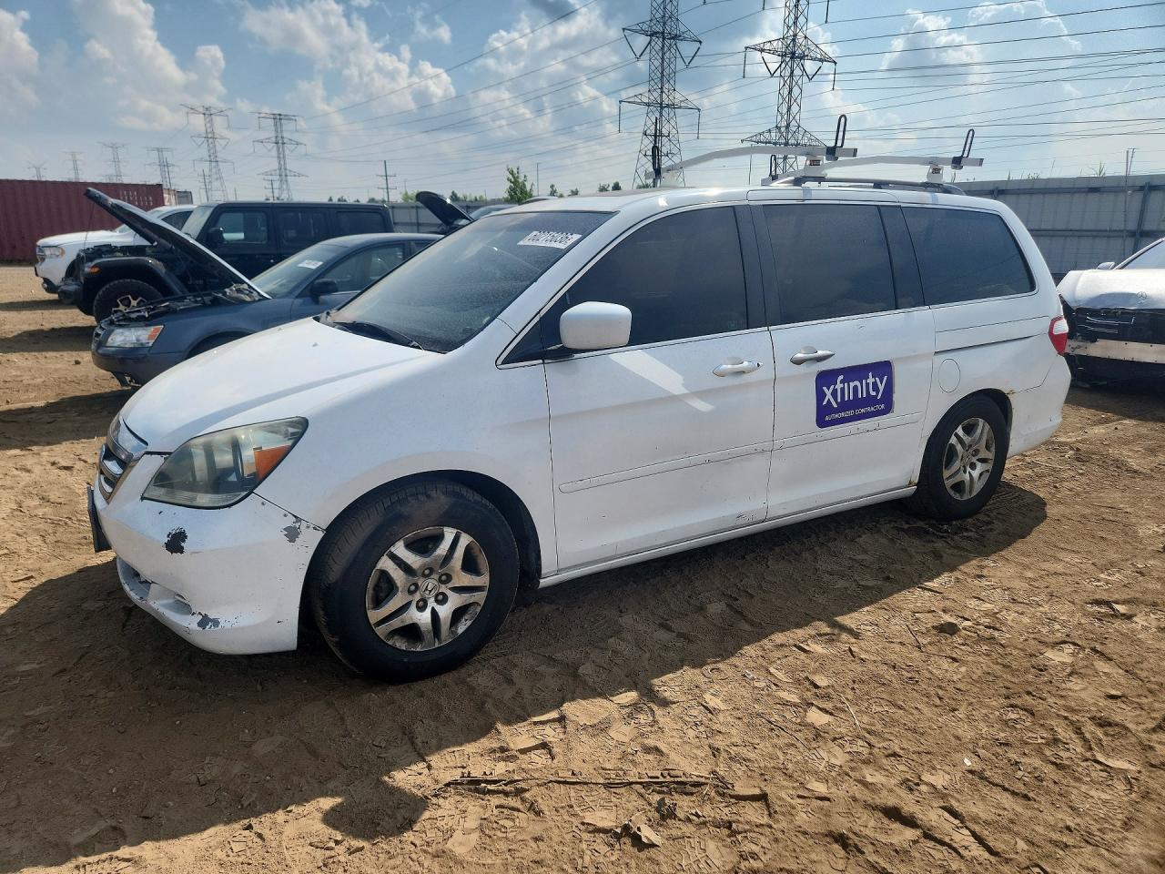 2005 Honda Odyssey Exl White vin: 5FNRL38785B053975