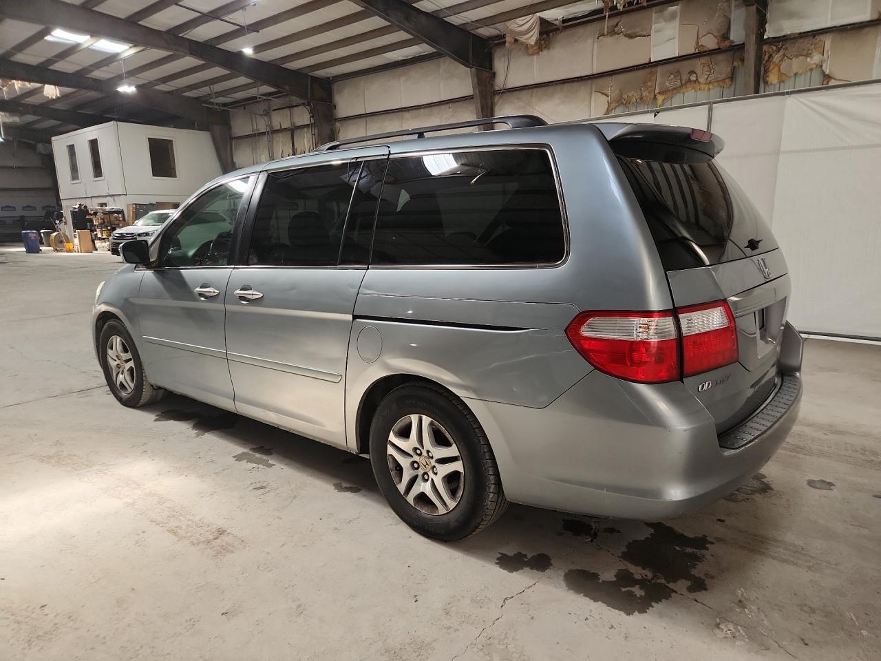 2007 Honda Odyssey Exl Gray vin: 5FNRL38787B012474 Damage: Left Qtr Panel, Dent(S) W/ Paint Dmg, > 12 Inches