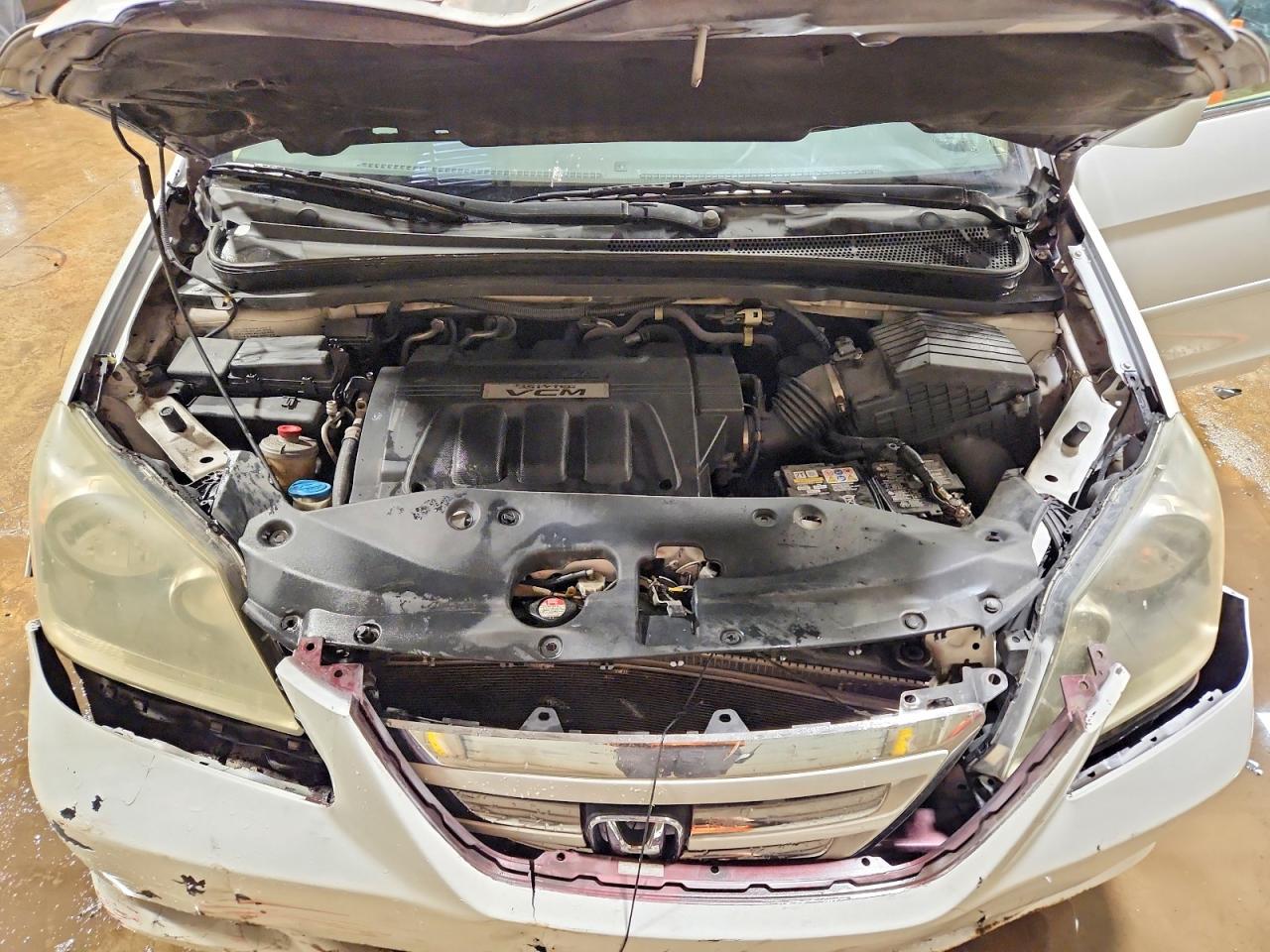 2008 Honda Odyssey Exl White vin: 5FNRL38788B013965
