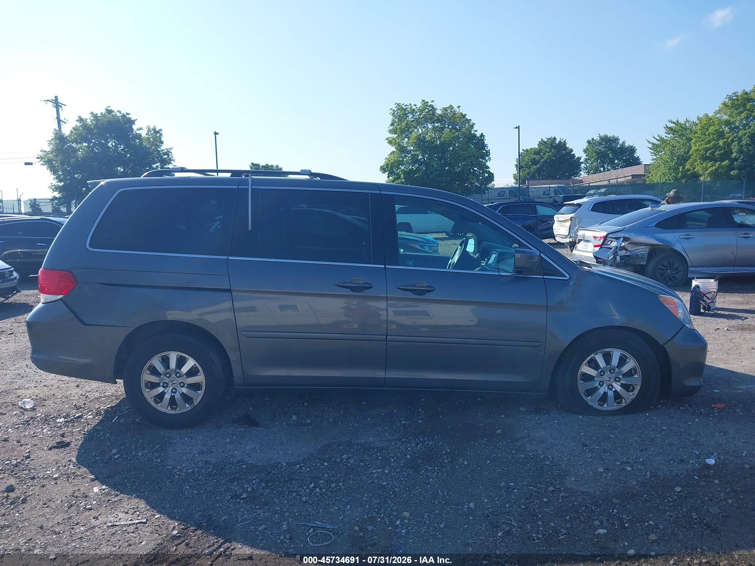 2008 Honda Odyssey Ex-l Gray vin: 5FNRL38788B021628