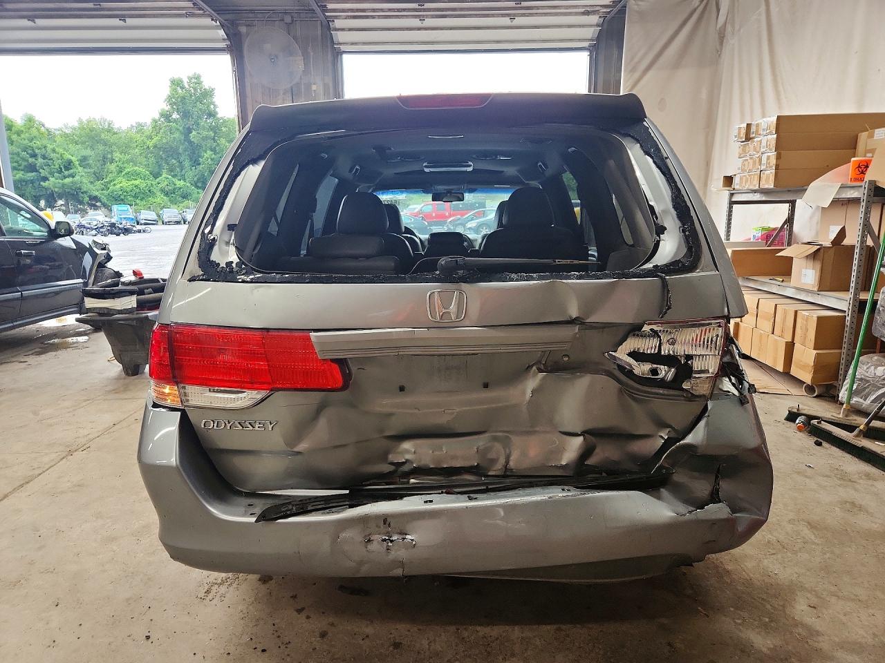 2008 Honda Odyssey Exl Silver vin: 5FNRL38788B114259
