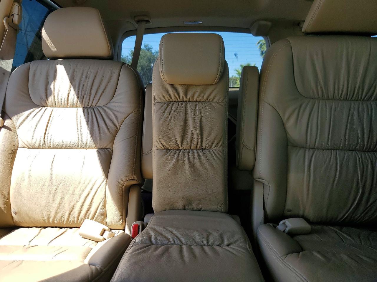 2009 Honda Odyssey Exl White vin: 5FNRL38789B038933