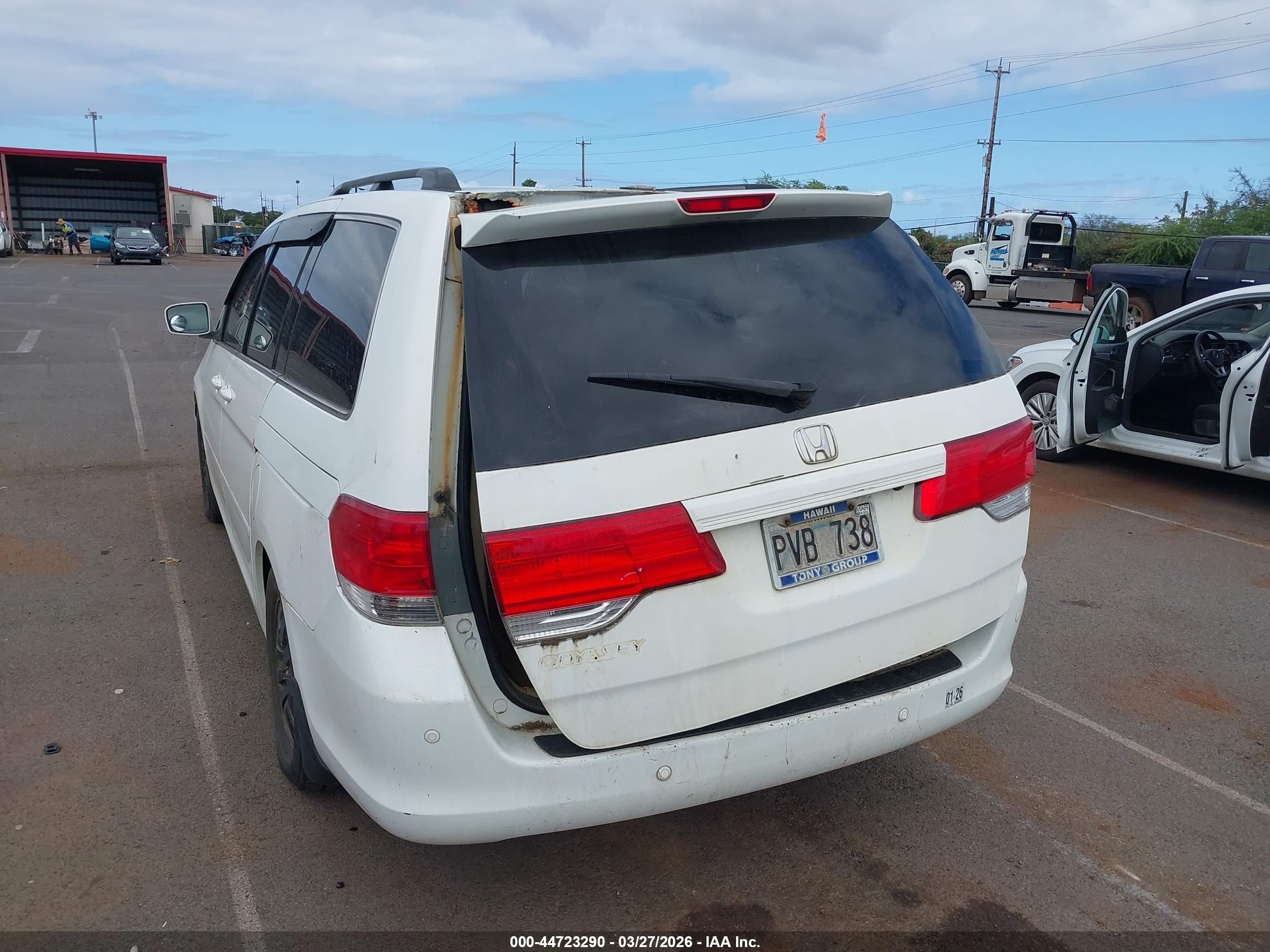 2008 Honda Odyssey Ex-l White vin: 5FNRL38798B056744