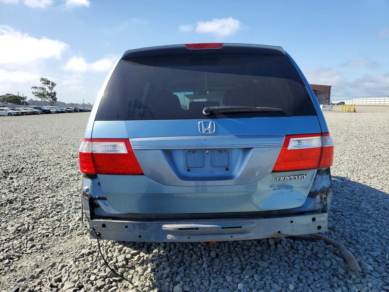 2005 Honda Odyssey Exl Blue vin: 5FNRL387X5B107163