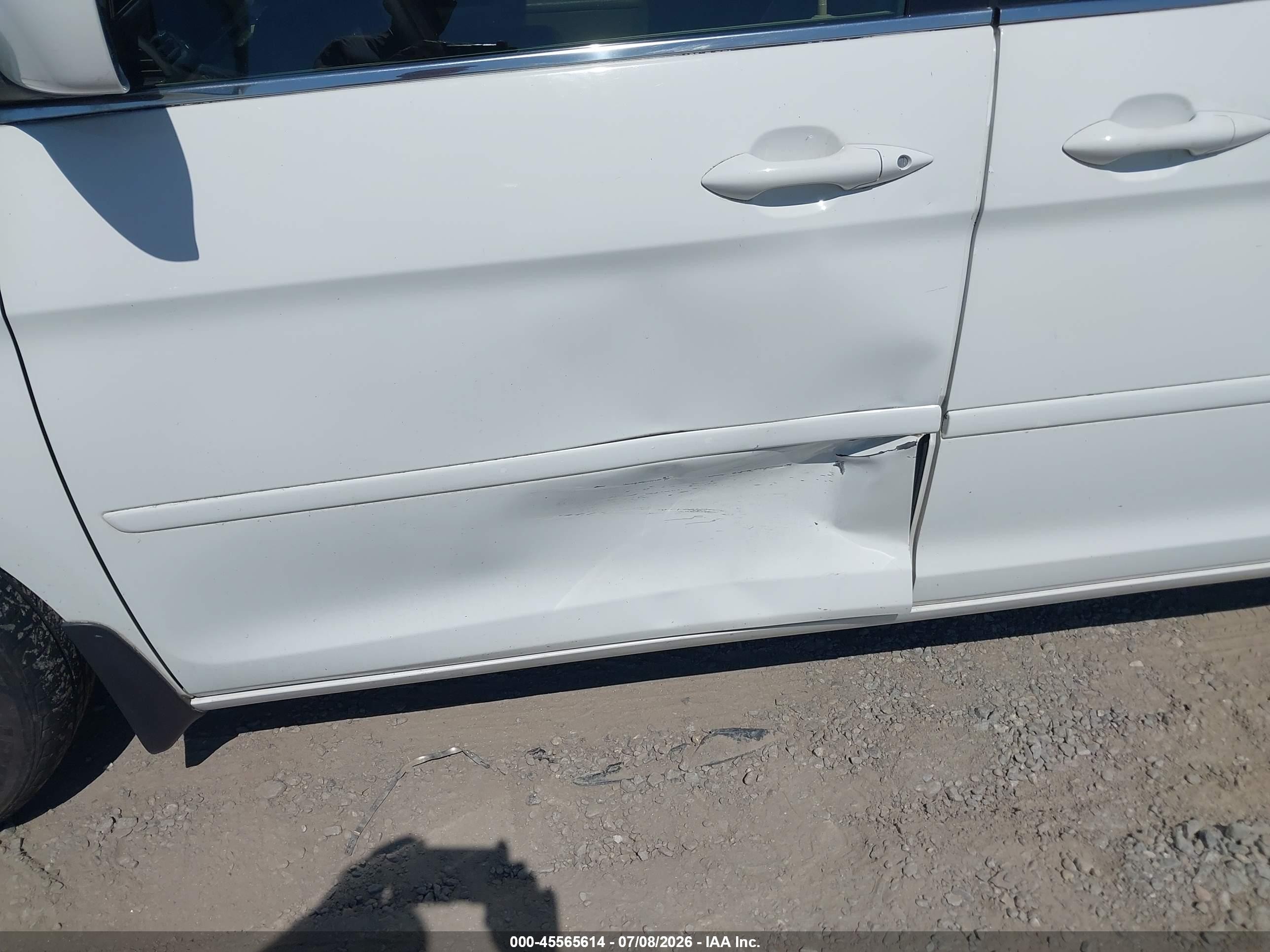 2007 Honda Odyssey Ex-l White vin: 5FNRL387X7B436254