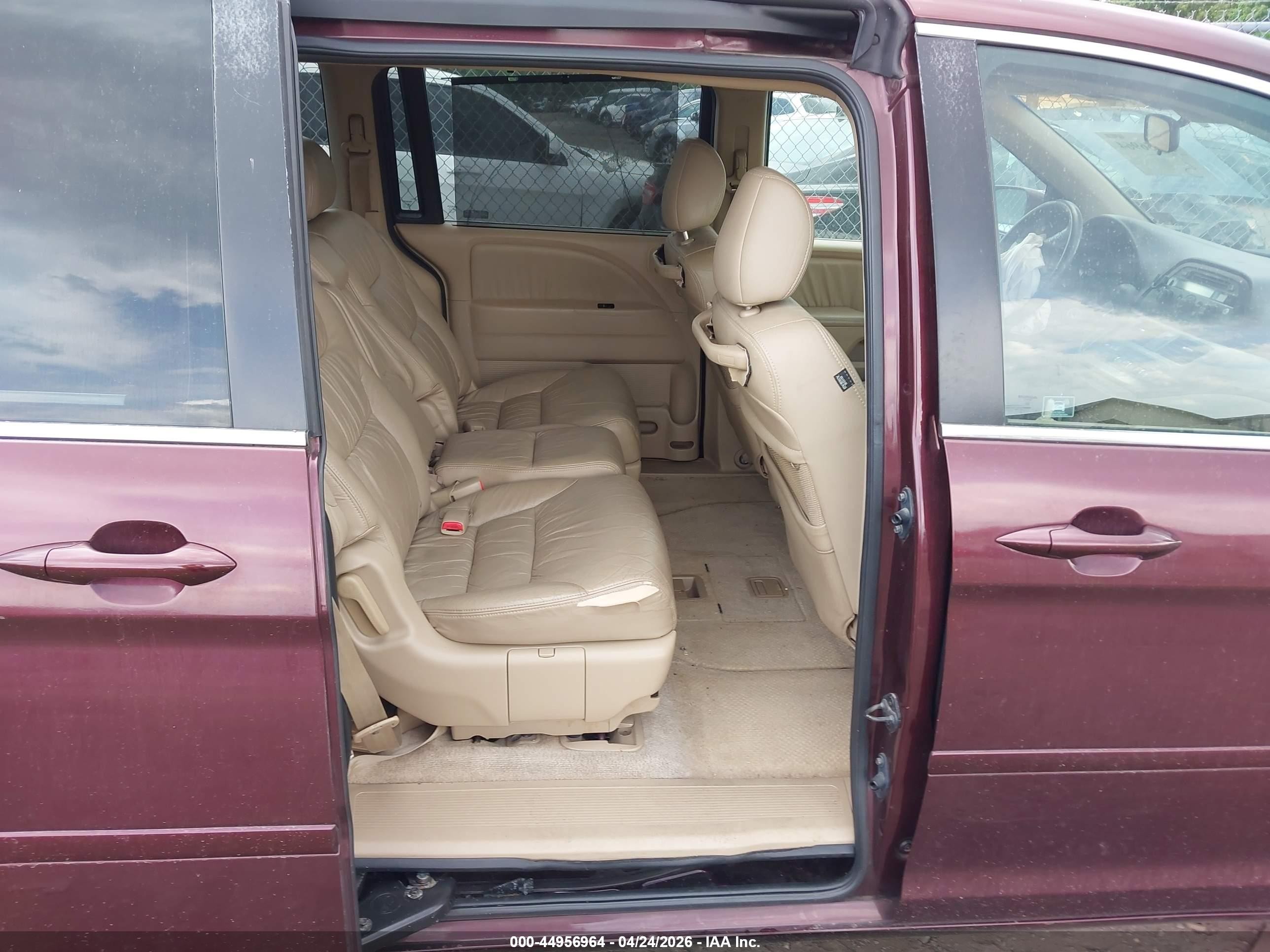 2007 Honda Odyssey Ex-l Темно-бордовый vin: 5FNRL387X7B445519