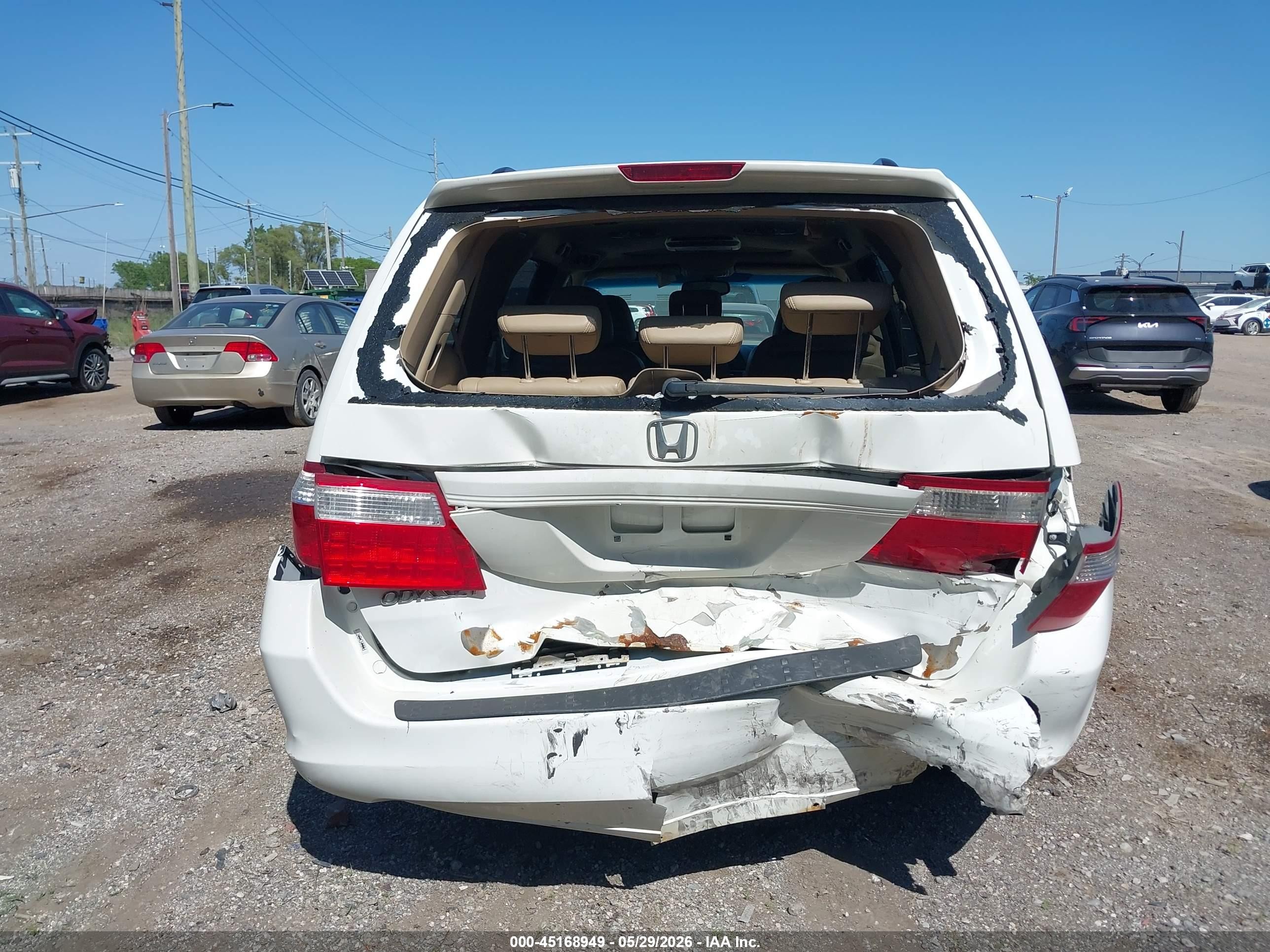 2007 Honda Odyssey Ex-l White vin: 5FNRL387X7B454396