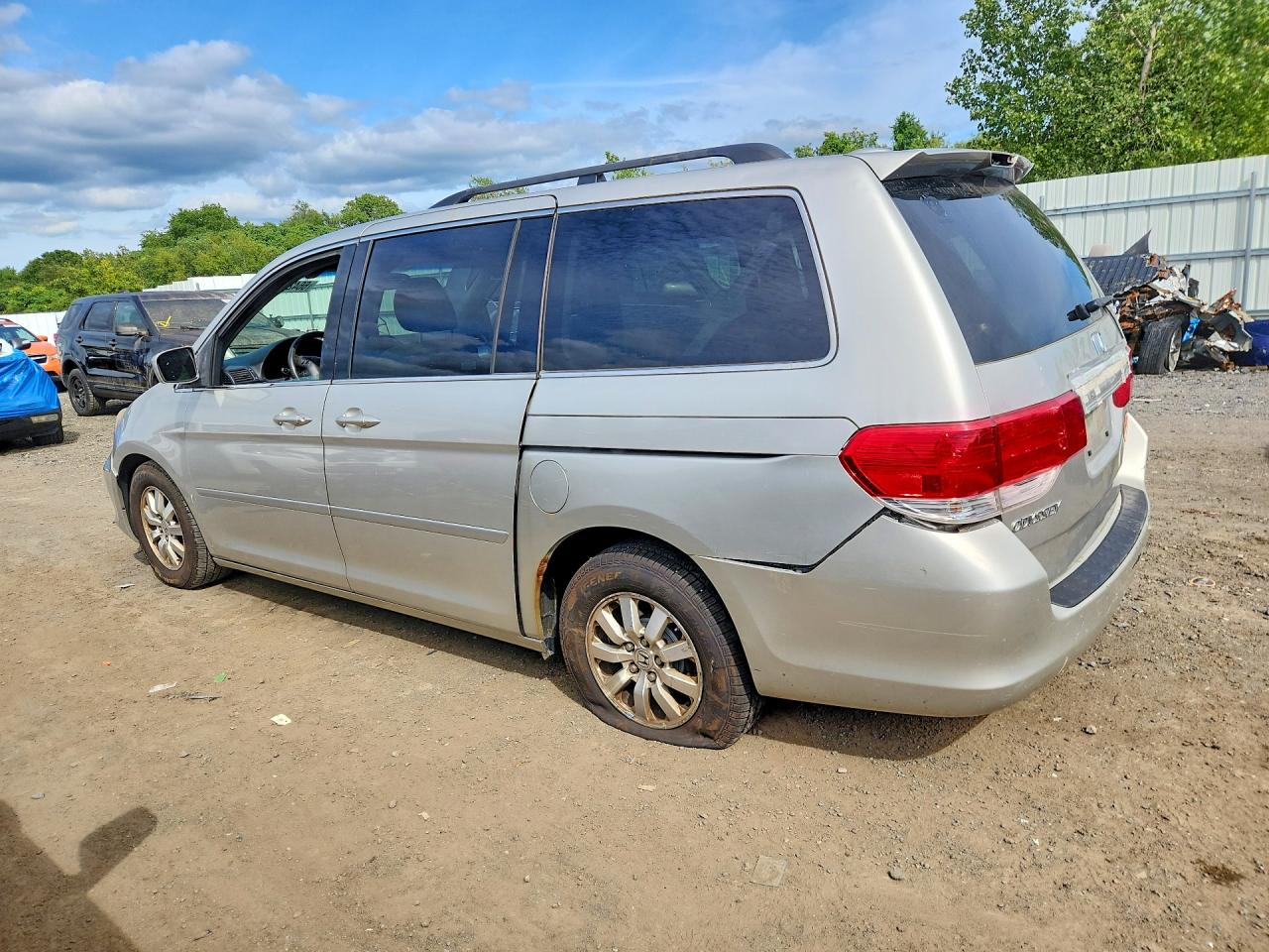 2008 Honda Odyssey Exl Silver vin: 5FNRL387X8B007164