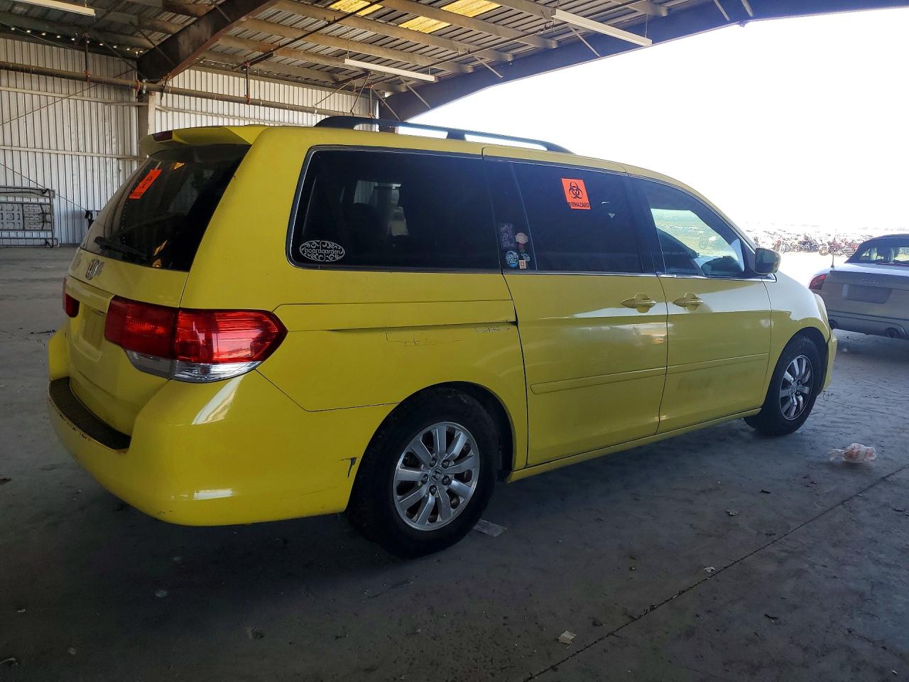 2008 Honda Odyssey Exl Yellow vin: 5FNRL387X8B045977
