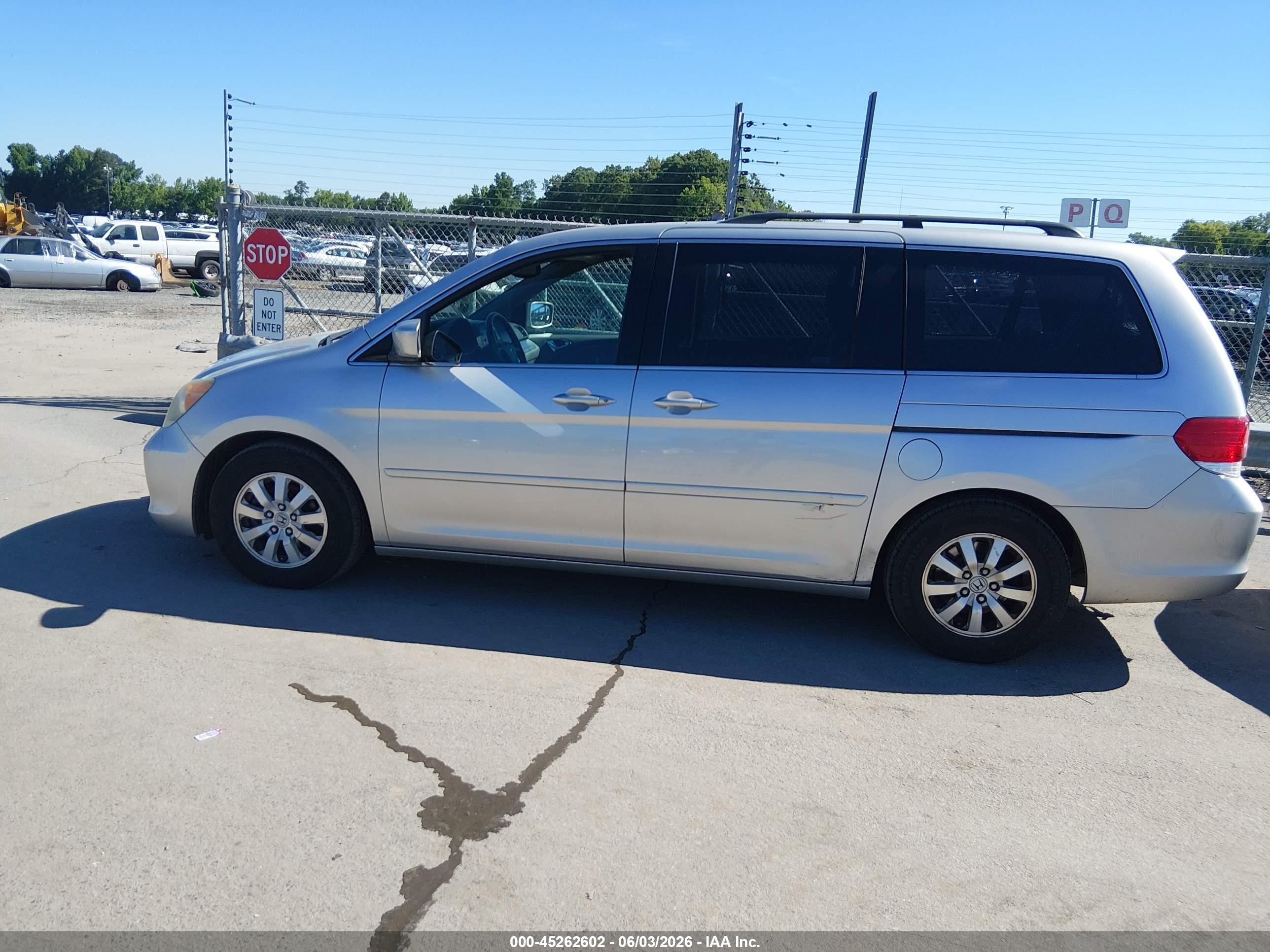 2008 Honda Odyssey Ex-l Gray vin: 5FNRL387X8B070765
