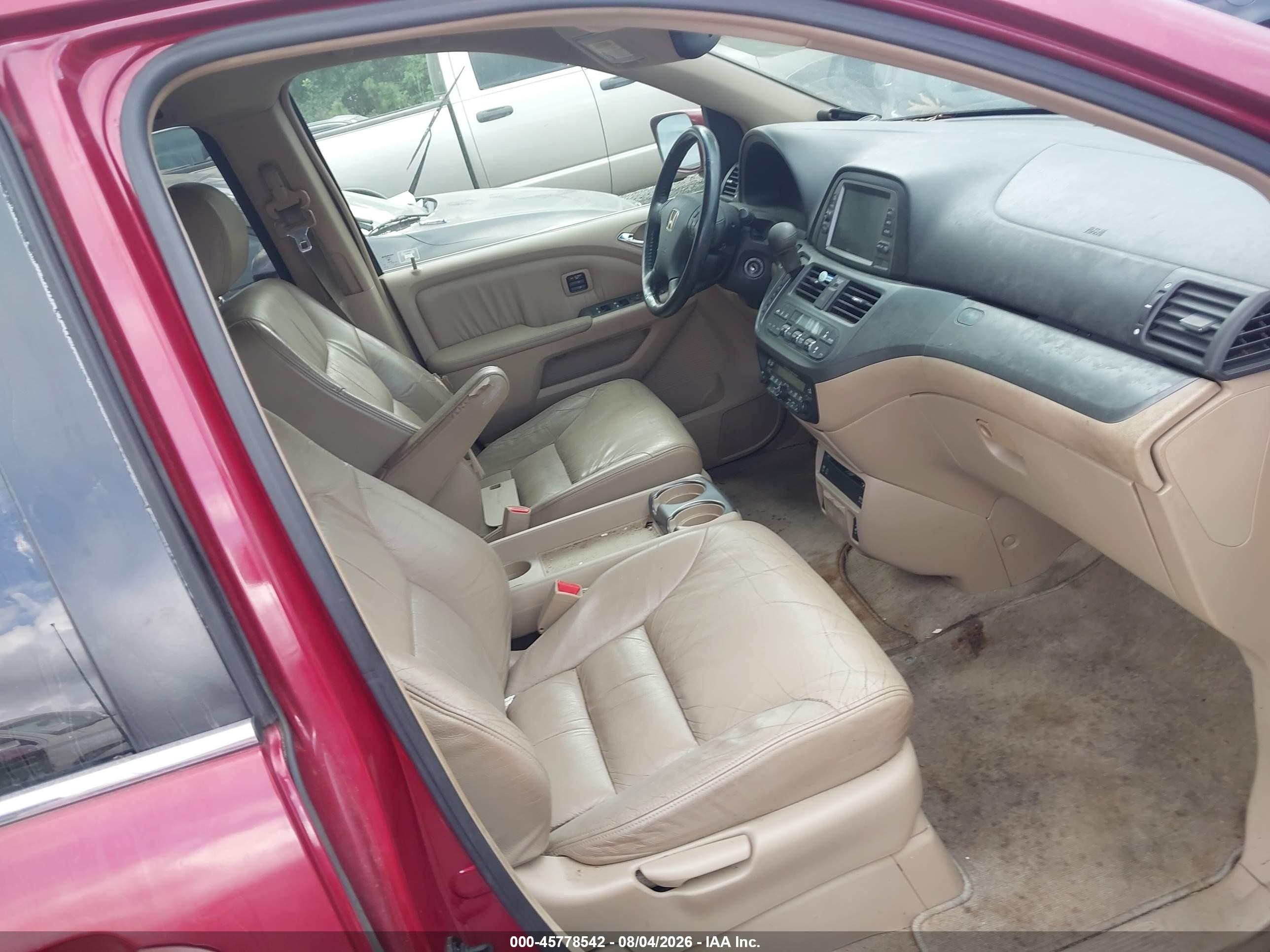 2005 Honda Odyssey Touring Red vin: 5FNRL38805B112252