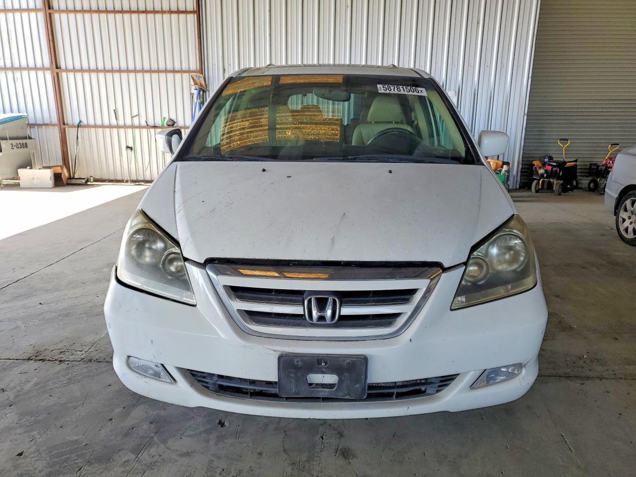 2007 Honda Odyssey Touring White vin: 5FNRL38807B101383