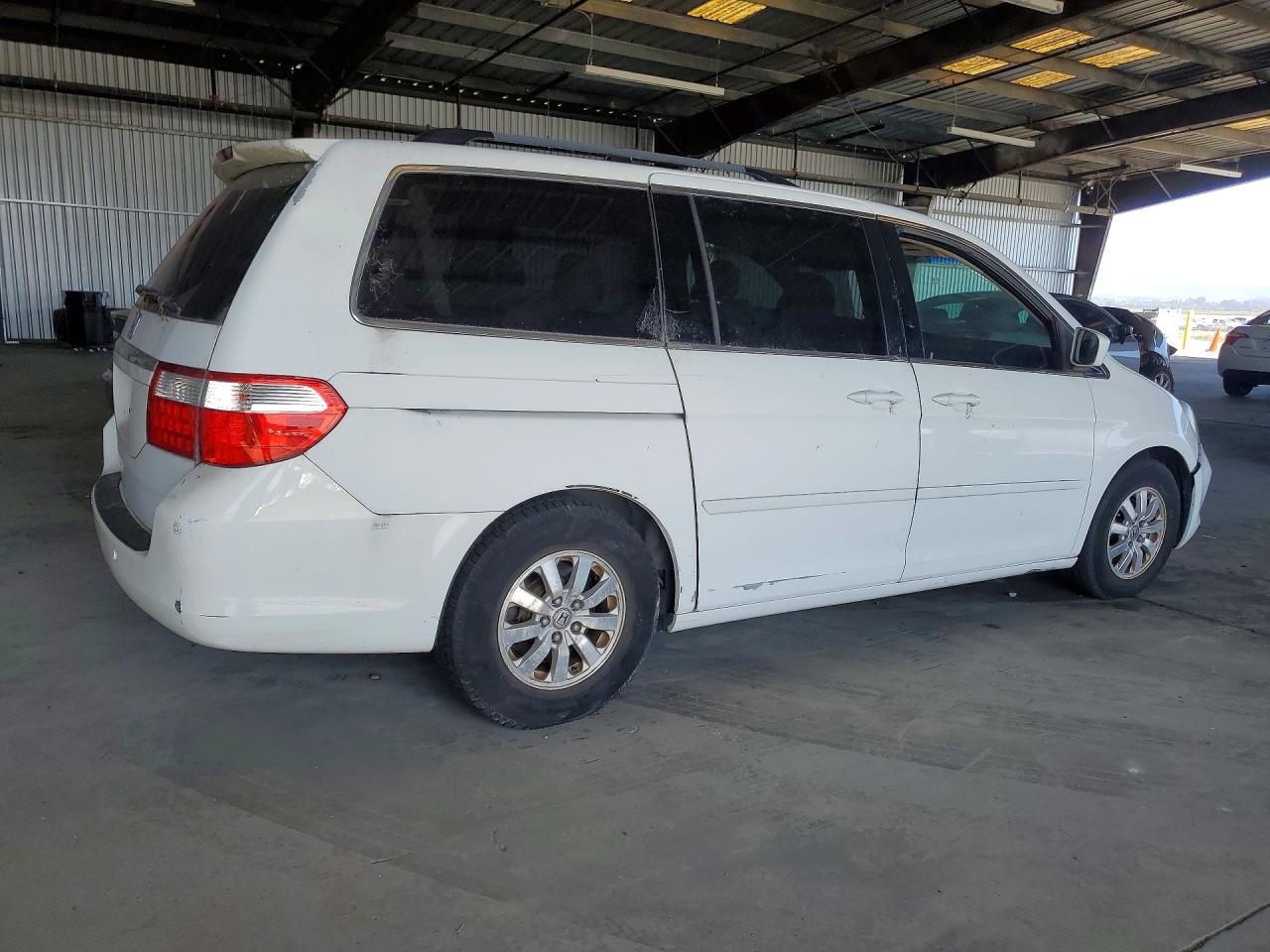 2007 Honda Odyssey Touring White vin: 5FNRL38807B101383