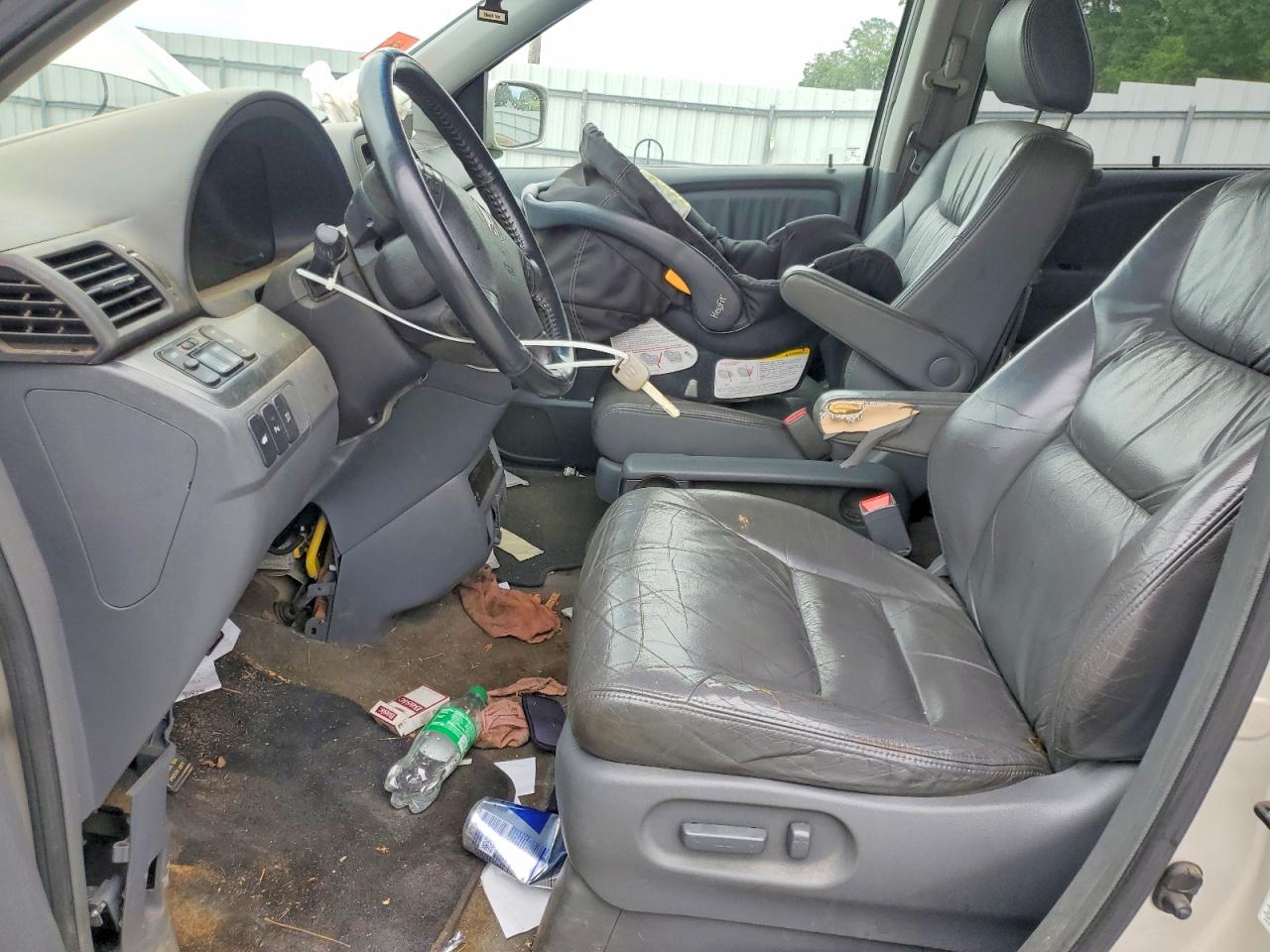 2006 Honda Odyssey Touring Бежевый vin: 5FNRL38816B049745
