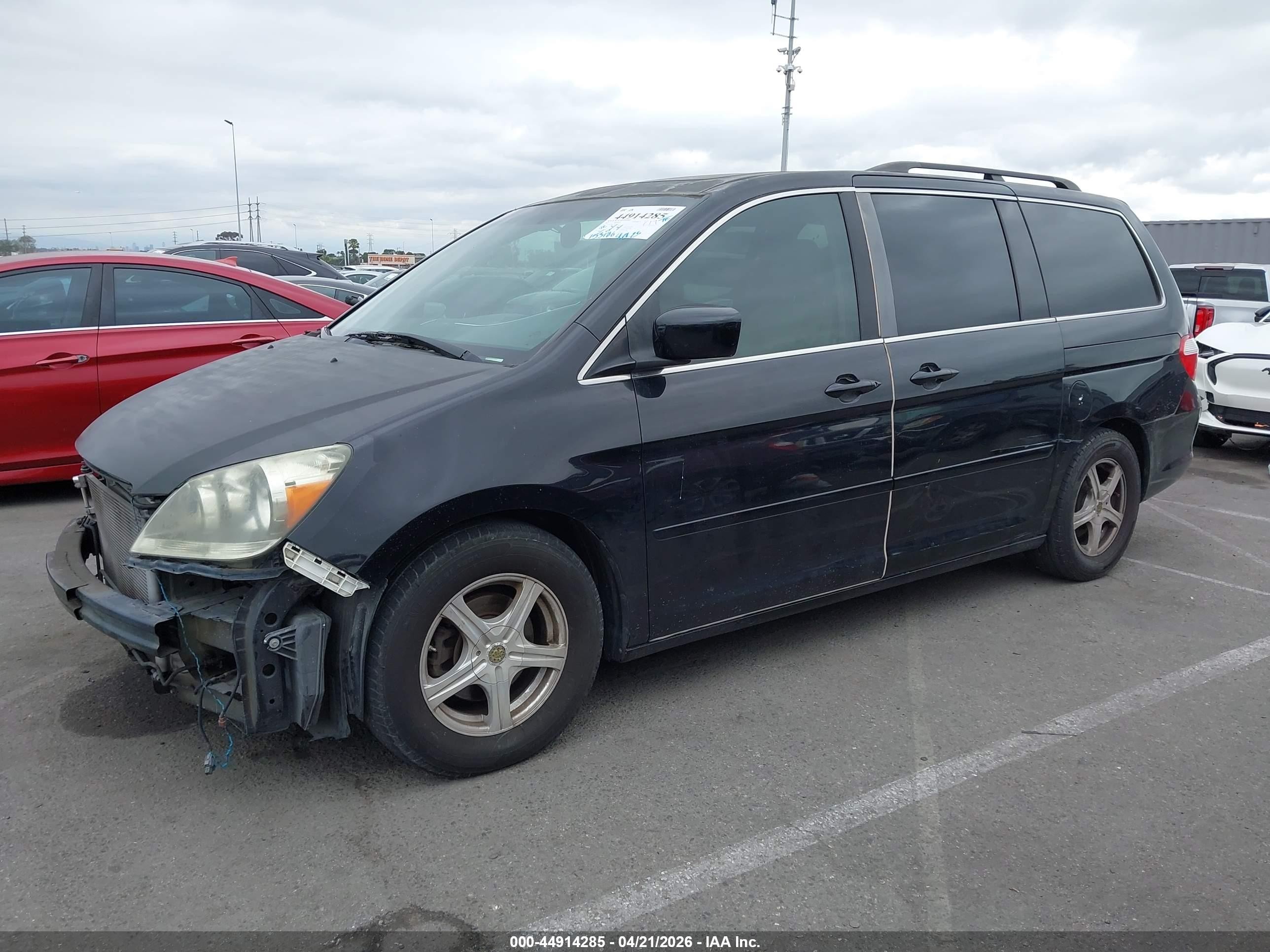 2007 Honda Odyssey Touring Black vin: 5FNRL38817B017105