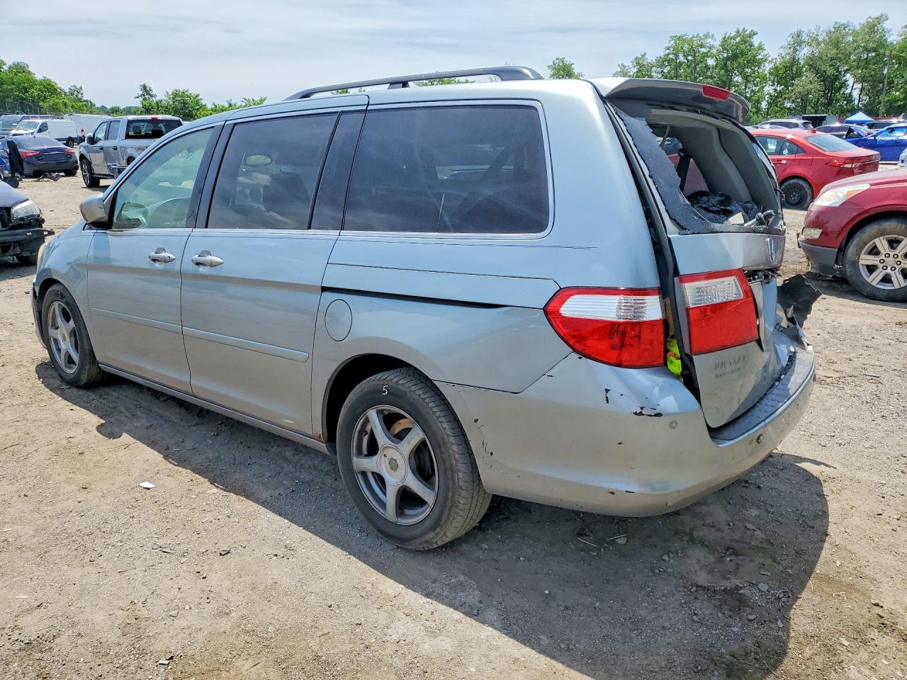 2006 Honda Odyssey Touring Серебряный vin: 5FNRL38826B093270