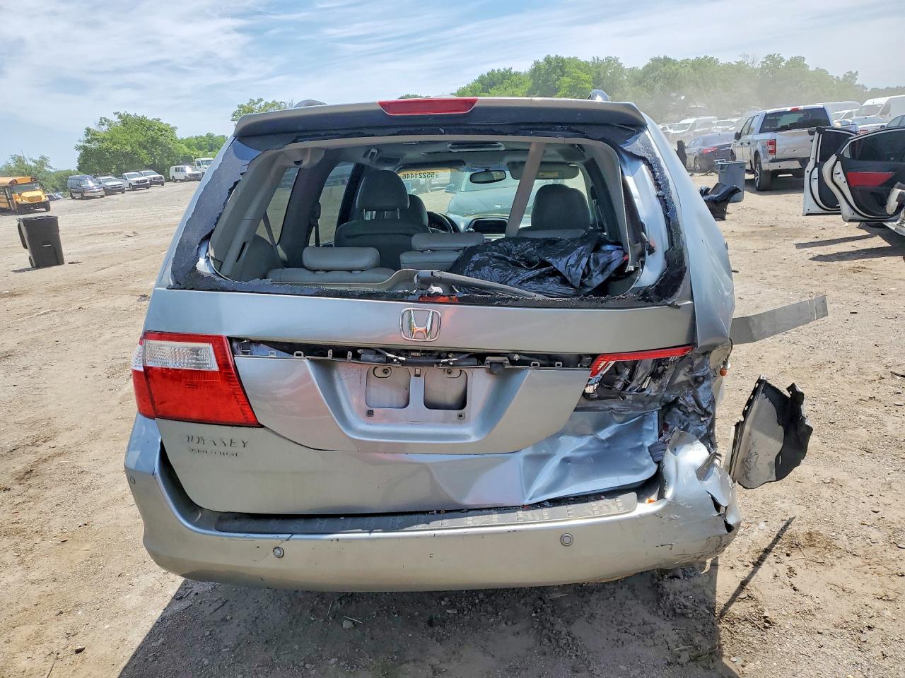 2006 Honda Odyssey Touring Серебряный vin: 5FNRL38826B093270