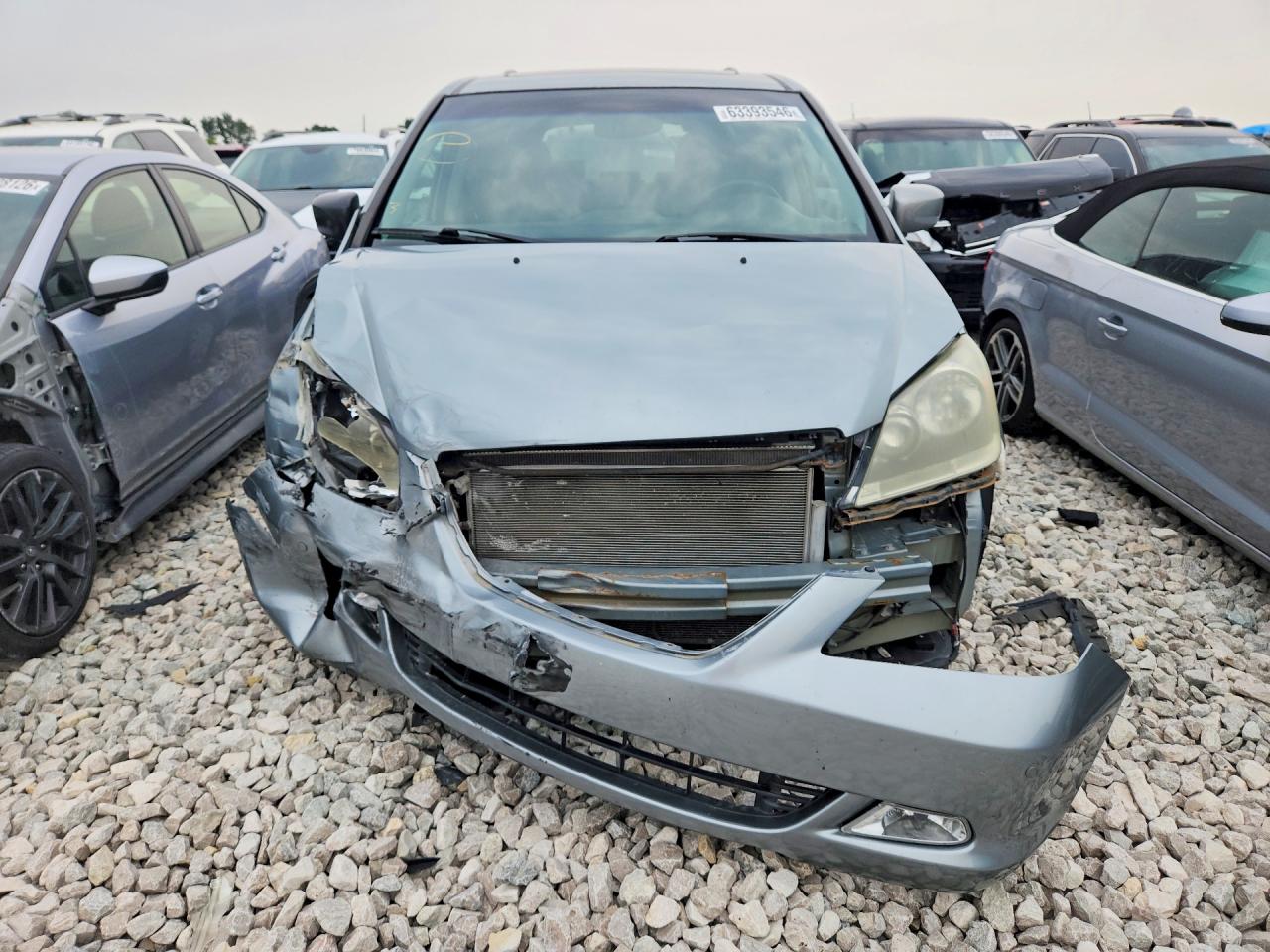 2007 Honda Odyssey Touring Silver vin: 5FNRL38827B004394