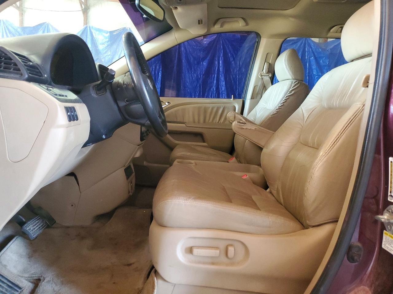 2007 Honda Odyssey Touring Burgundy vin: 5FNRL38827B101952