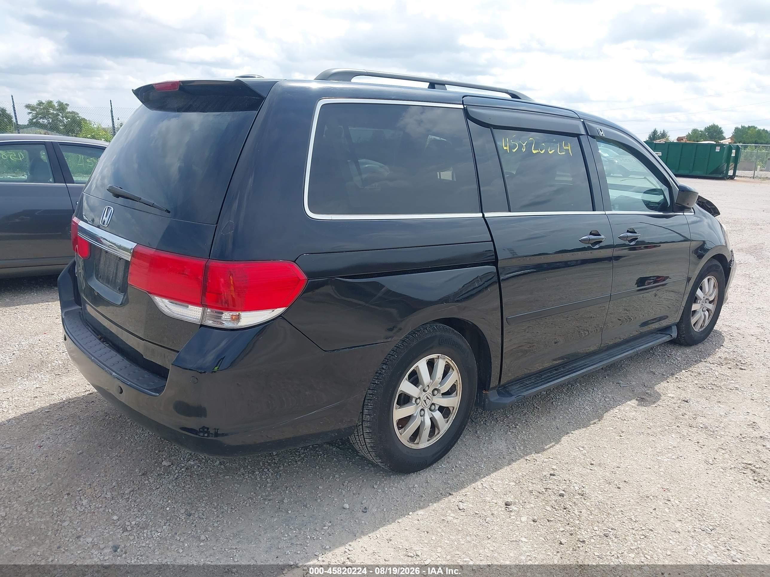 2008 Honda Odyssey Touring Черный vin: 5FNRL38828B055380